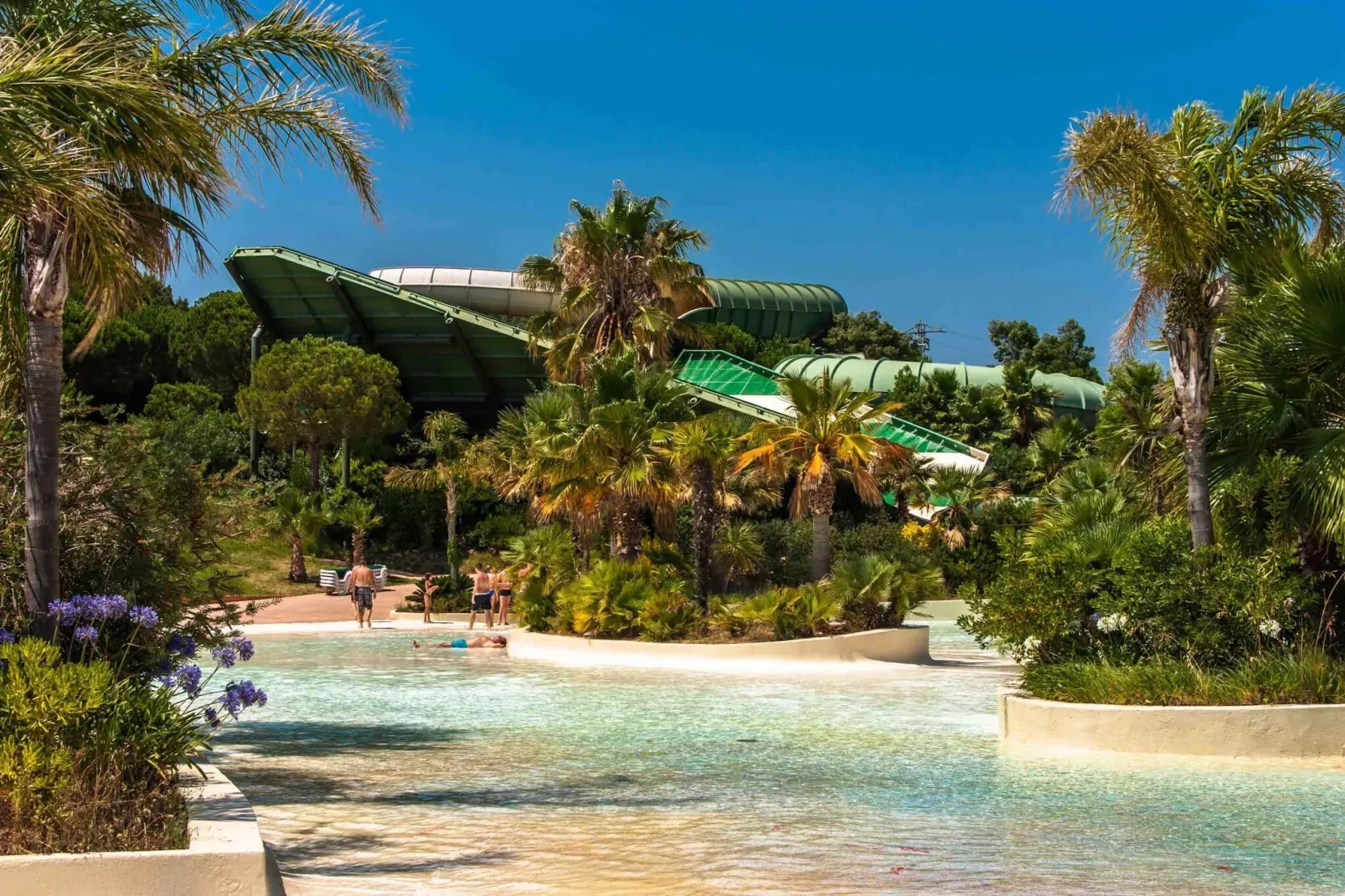 1039 PORT BADIA Estudio-Areas summer 5km