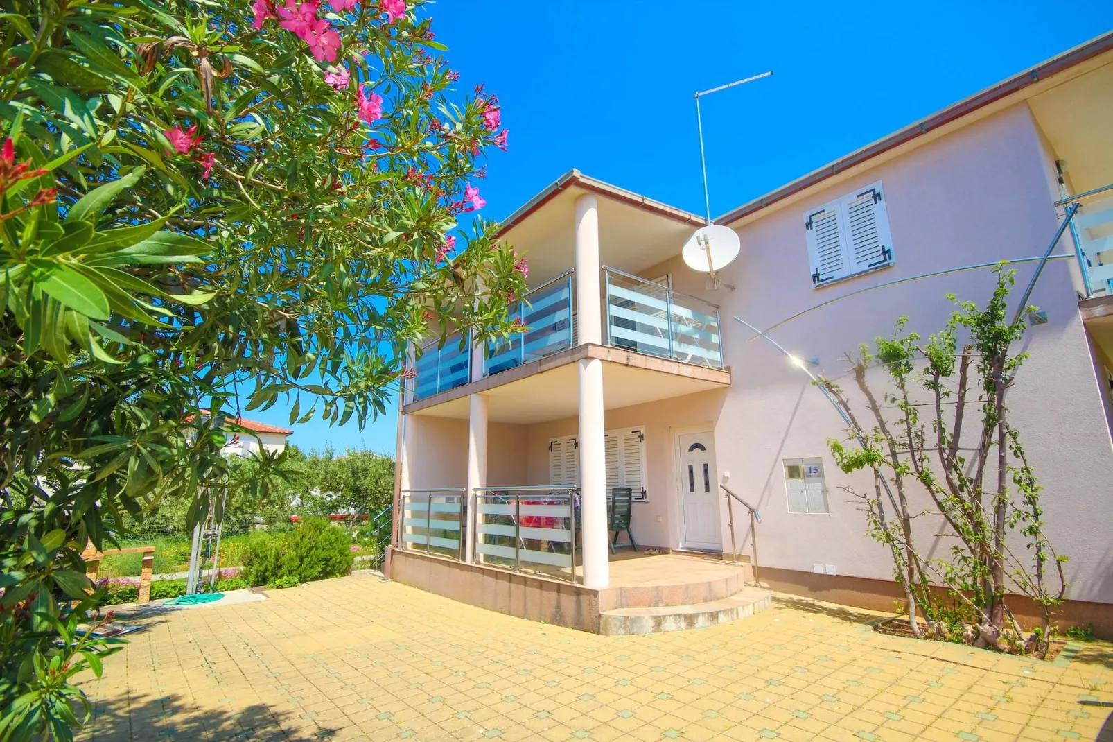 Apartment Mara - two bedroom apartment-Outdoor
