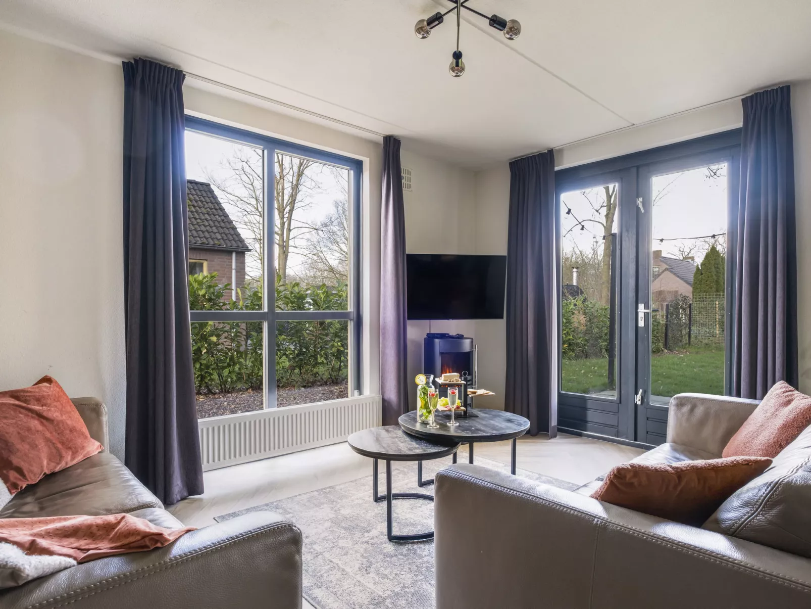 Coco Luxury Home-Inside