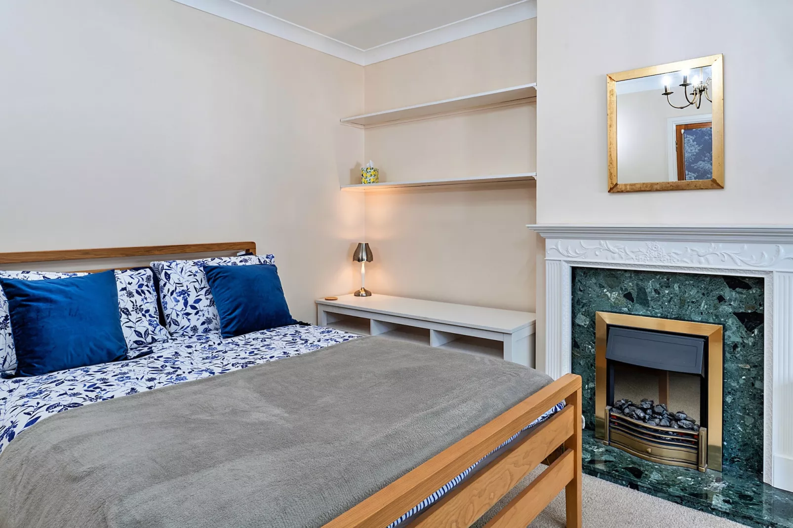 Gratton House-Bedroom