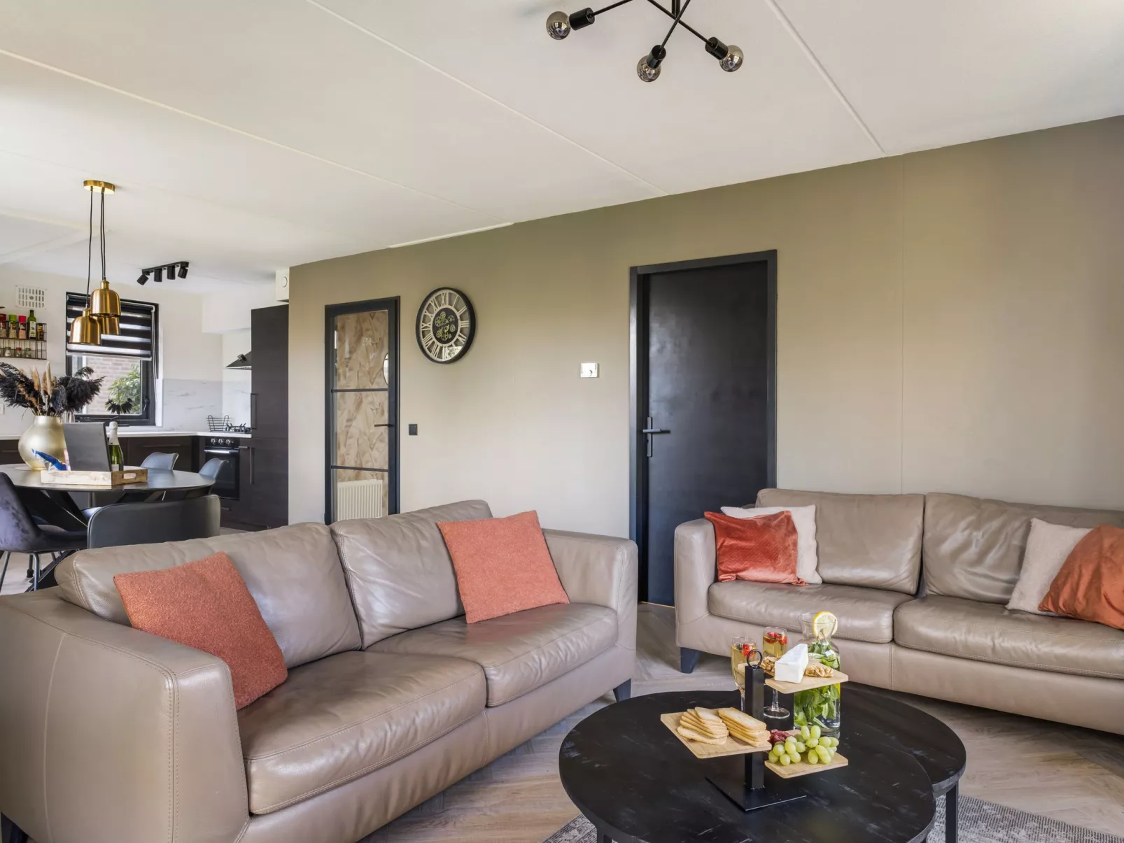 Coco Luxury Home-Inside
