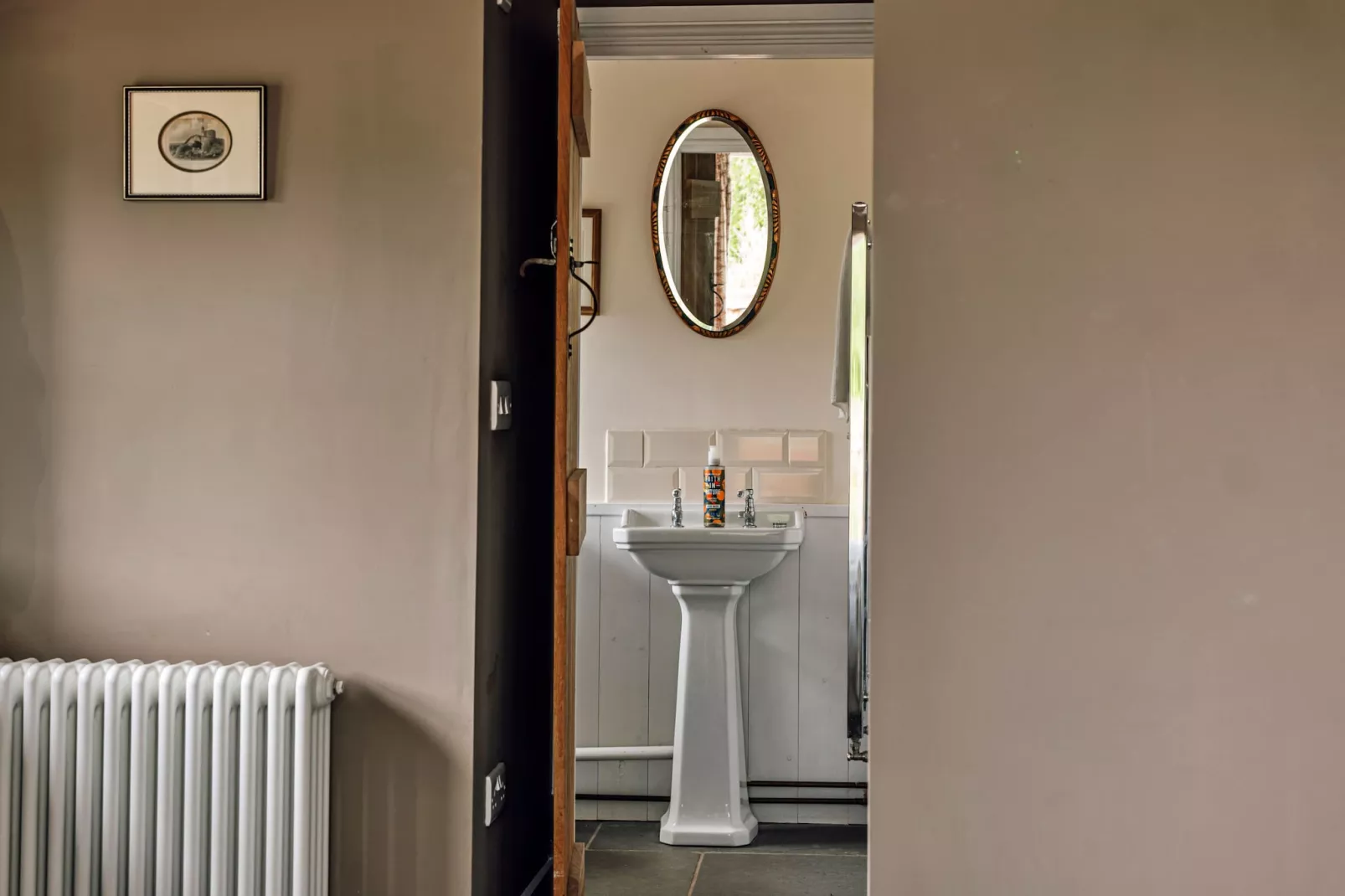 Beili Glas Cottage-Bathroom
