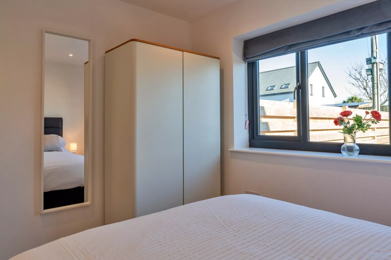 Scilla-Bedroom