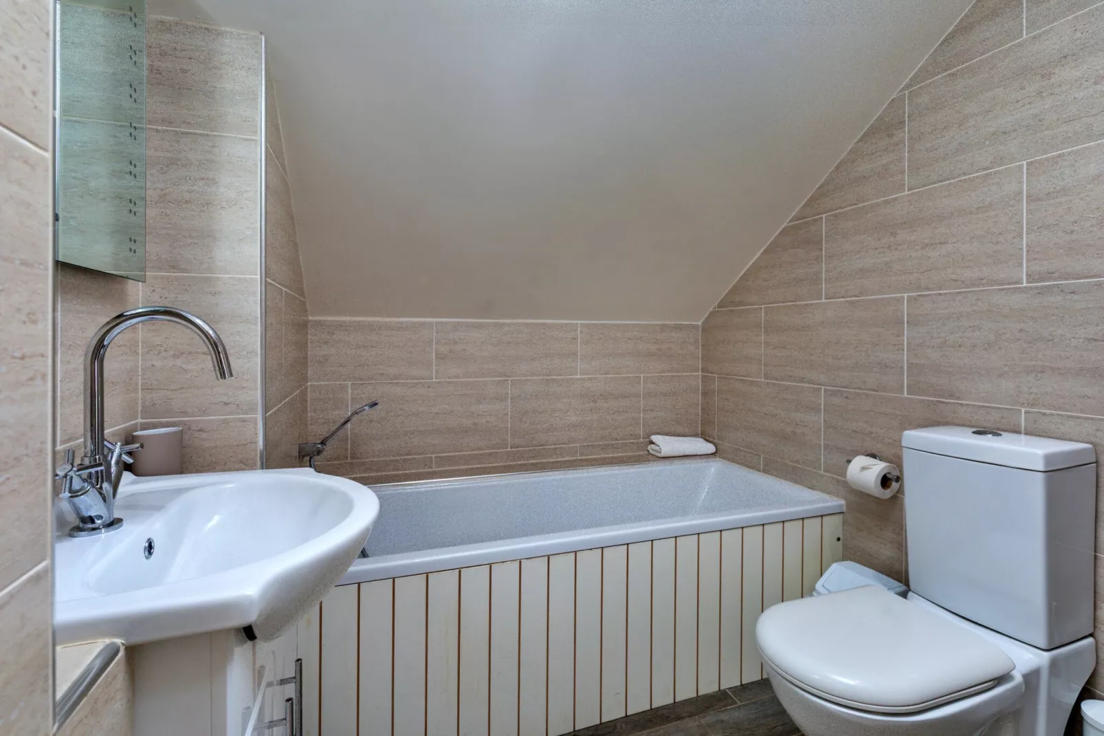 The Boat House-Bathroom