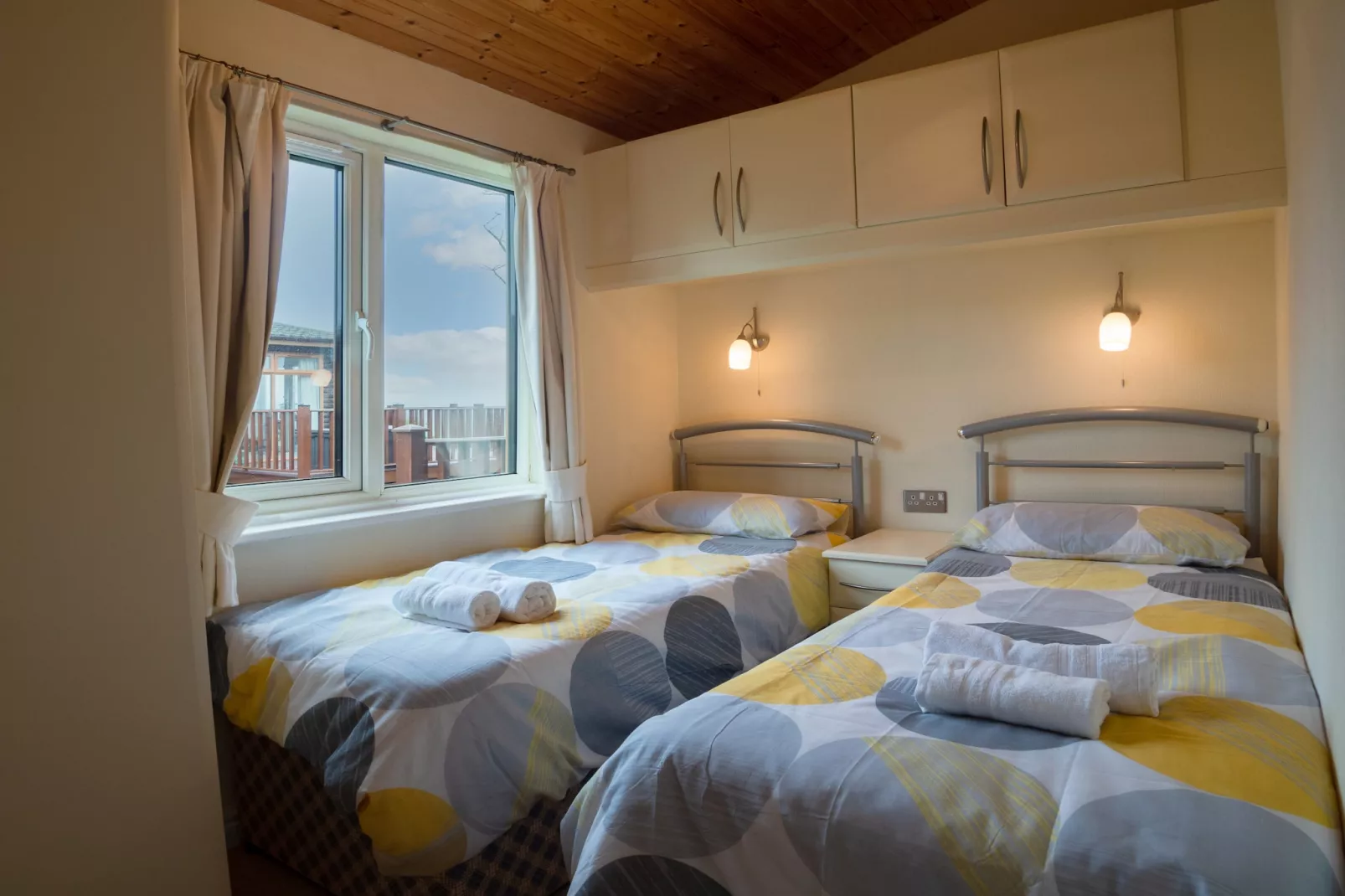 Whitsand Bay Lodge-Bedroom