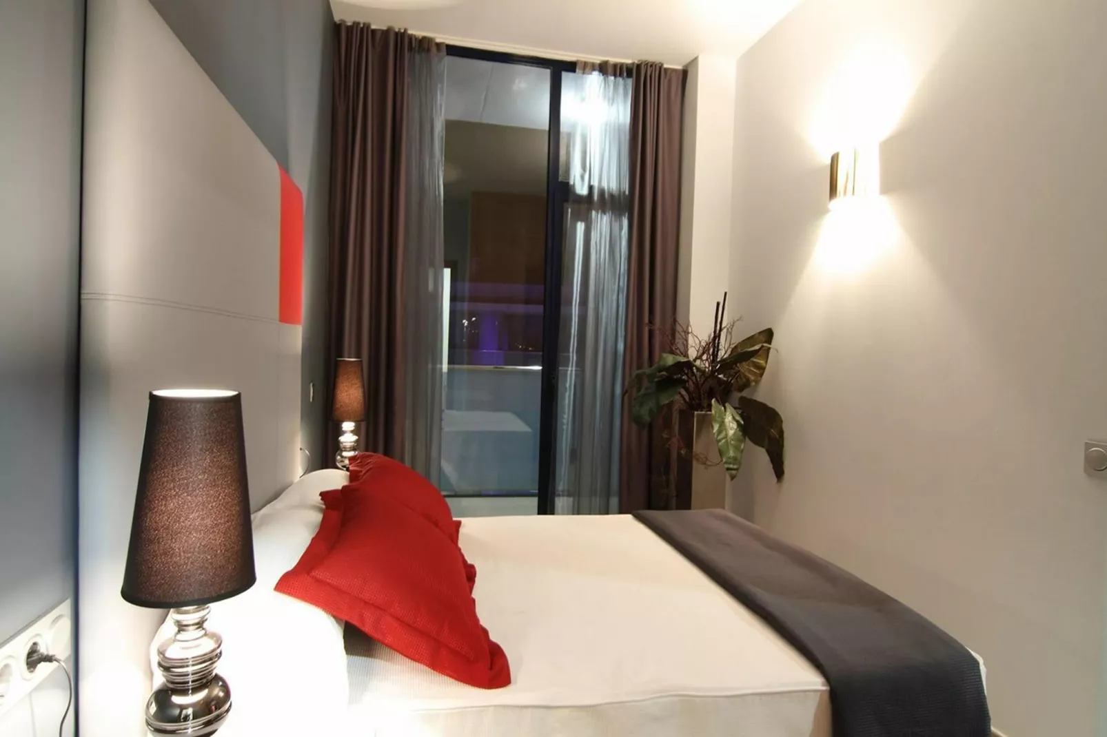 APOLO SUITES RENTALMAR 2/4-Schlafzimmer