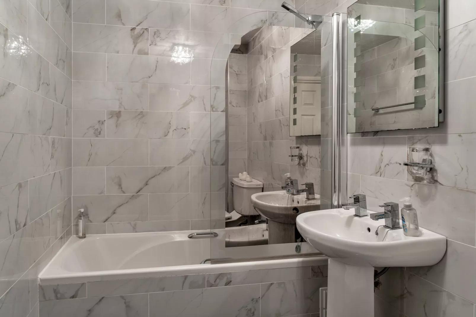 Harvest Moon-Bathroom