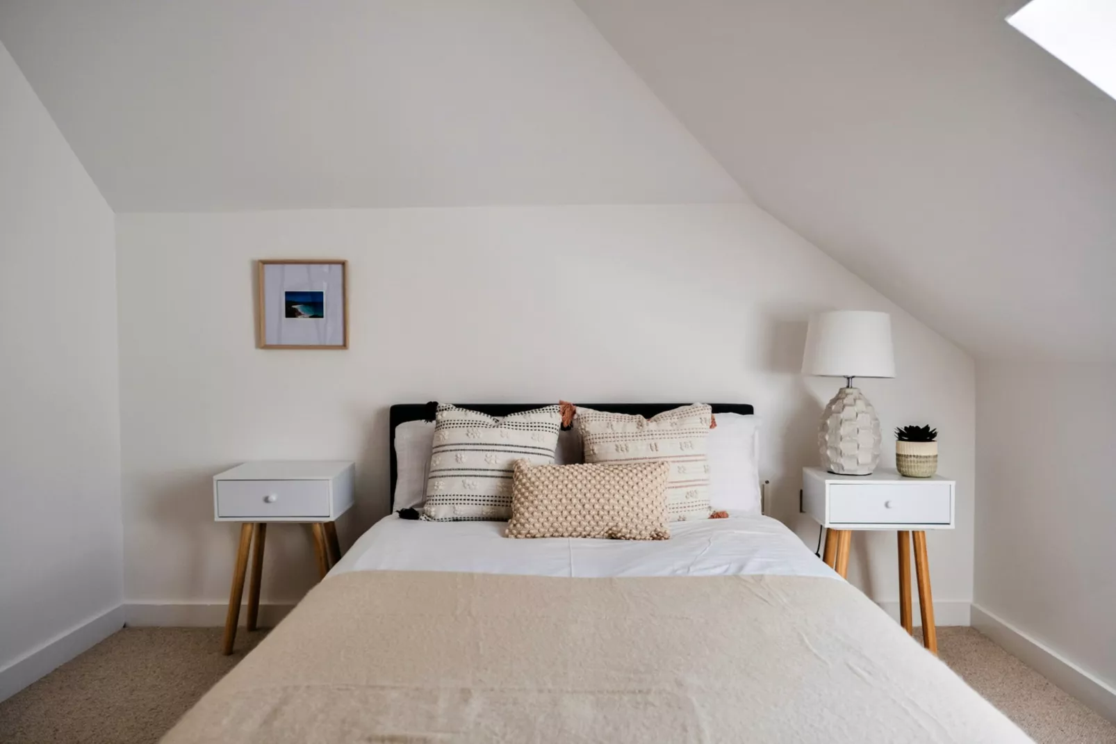 Tolcarne Stay - Luxury Newquay Apartment-Bedroom