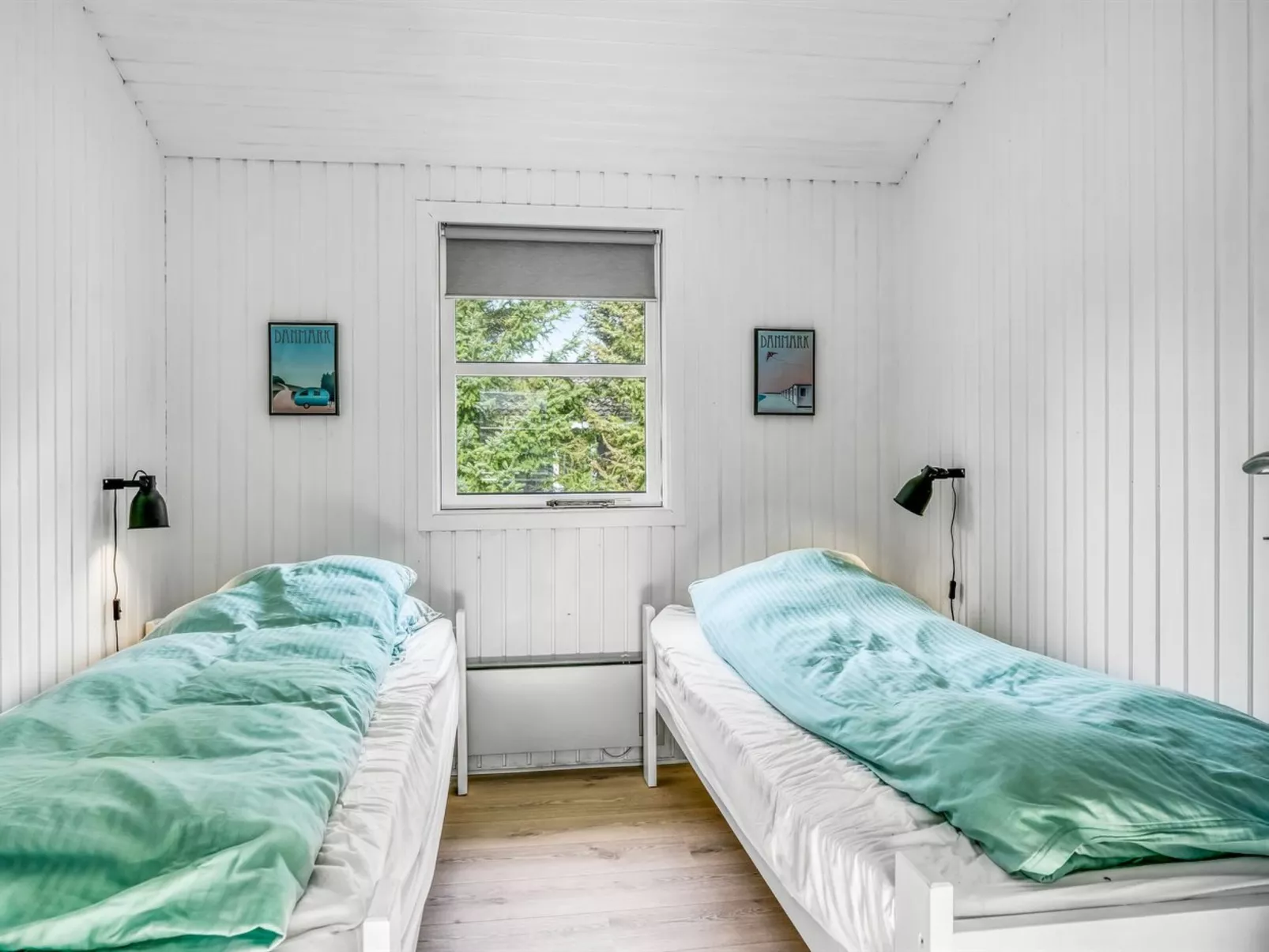 "Annamie" - 1.8km from the sea-Drinnen