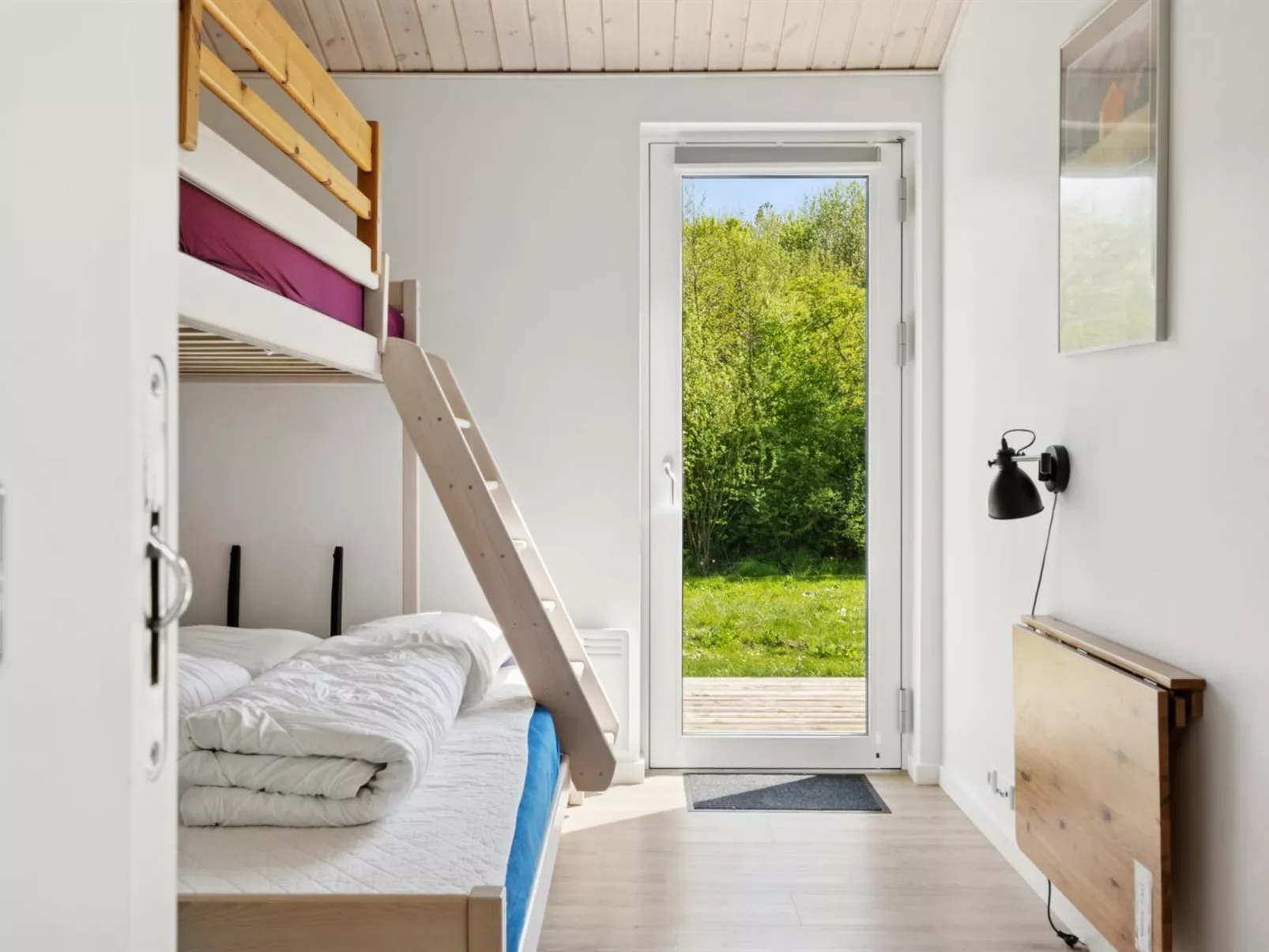 "Snari" - 700m from the sea-Drinnen