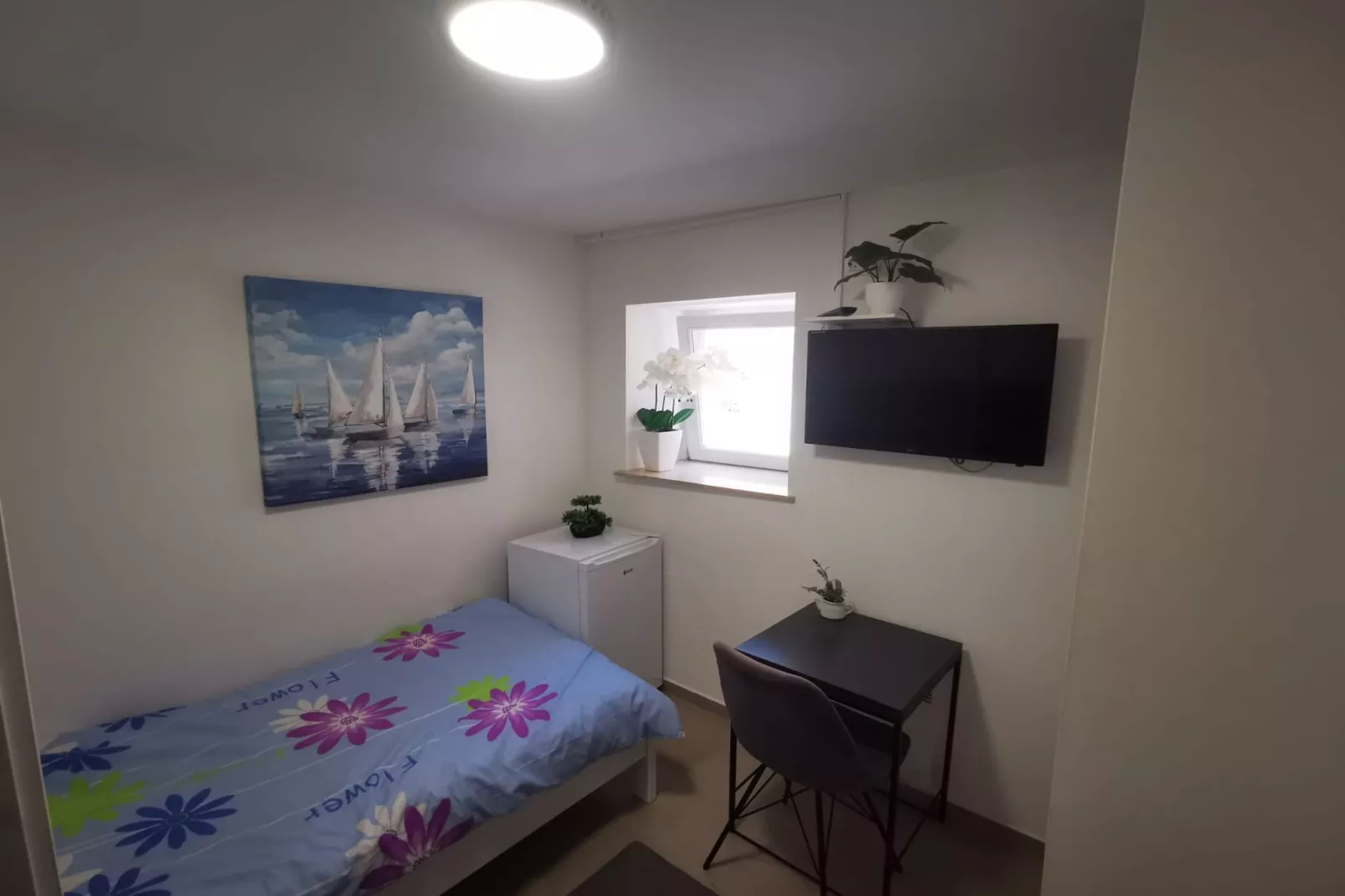 Sea View Holiday Home Umag - Three Bedroom Holiday Home-Bedroom