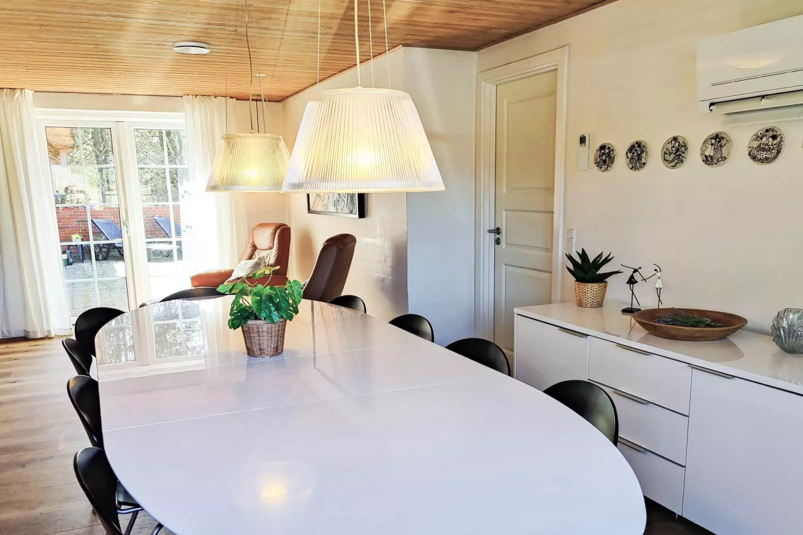 12 person holiday home in Ulfborg-Indoor