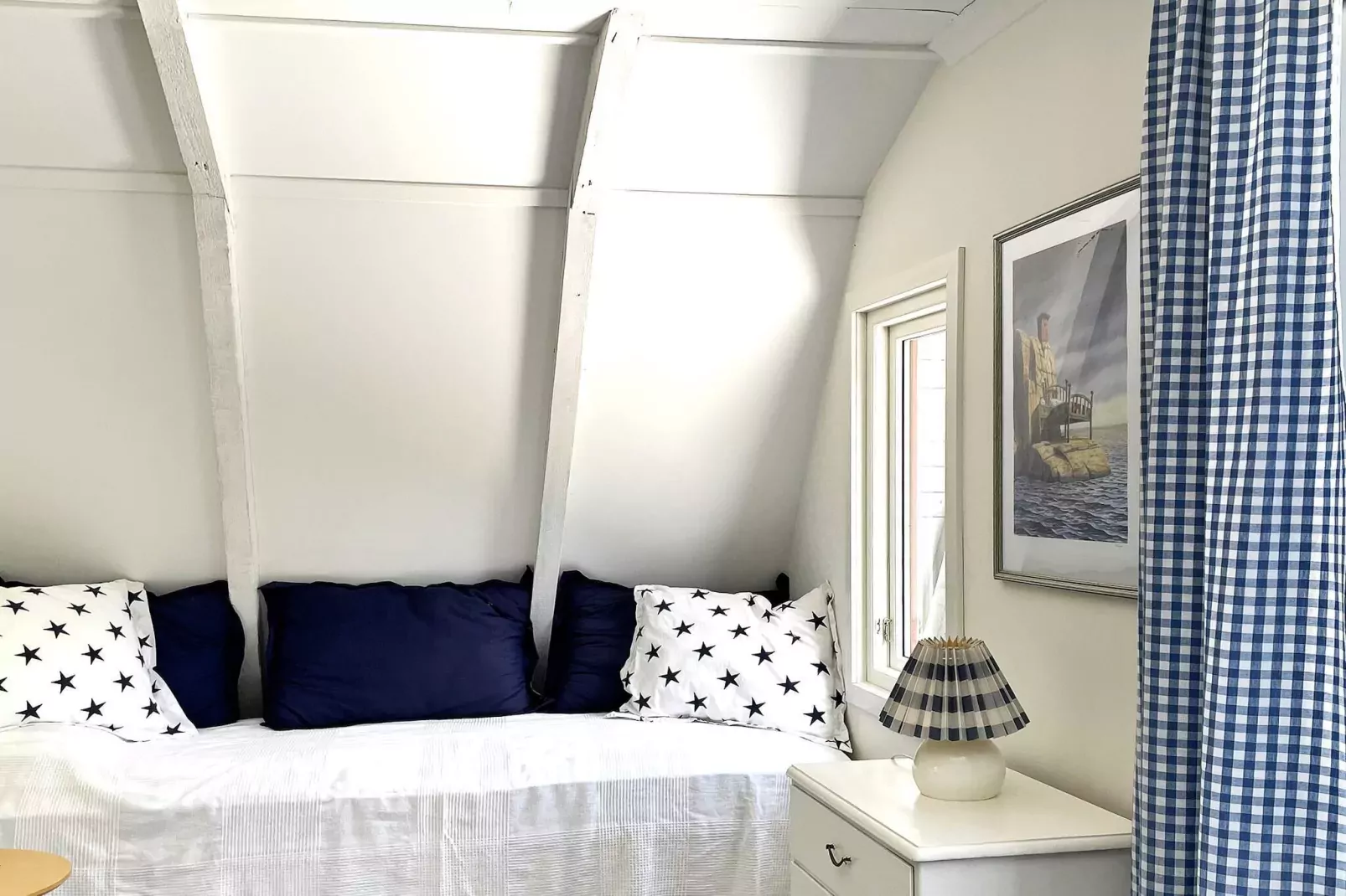 5 person holiday home in UDDEVALLA-Indoor