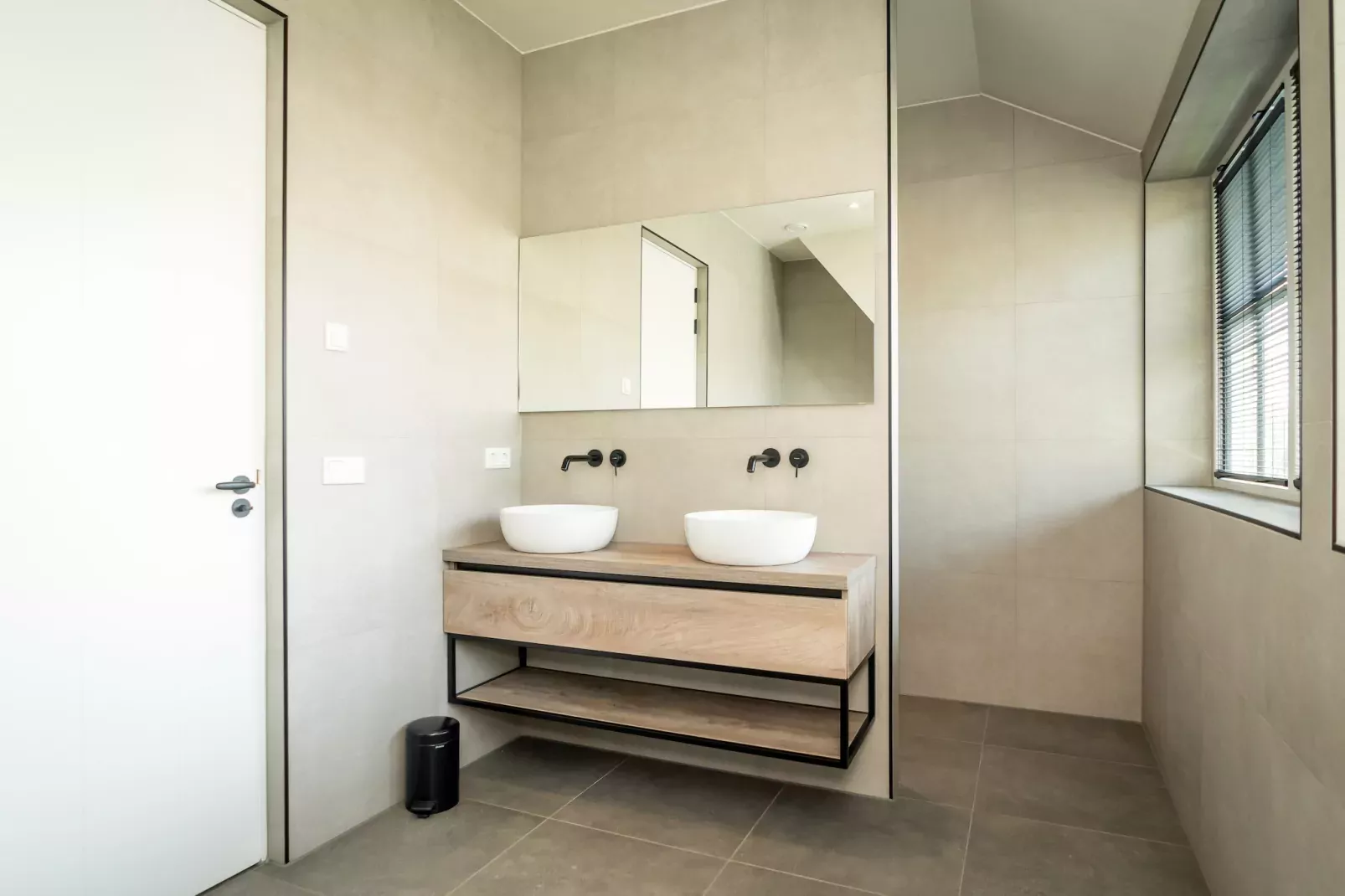 So What 33A-Badezimmer