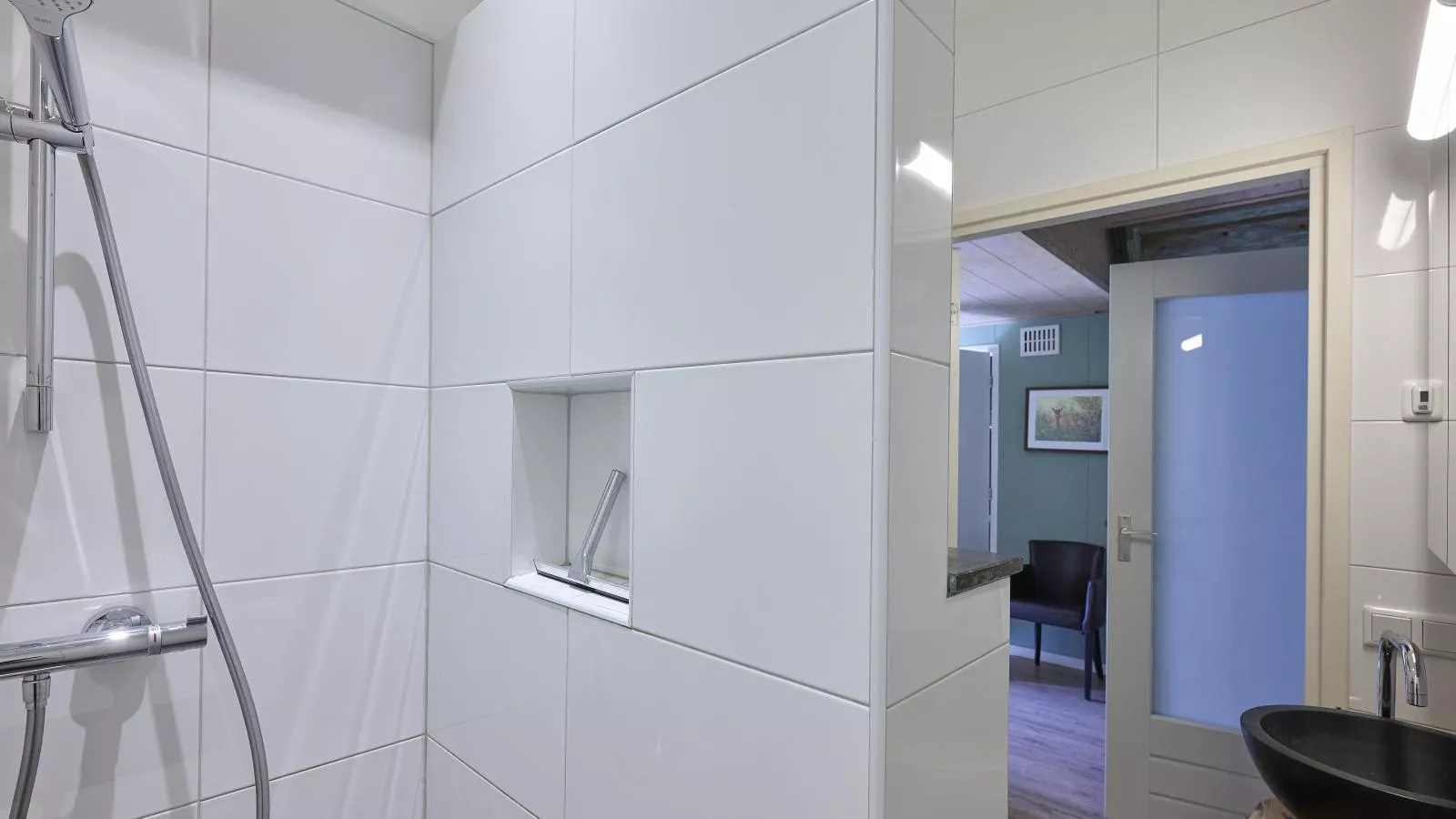 Bouwhoeve-Bathroom