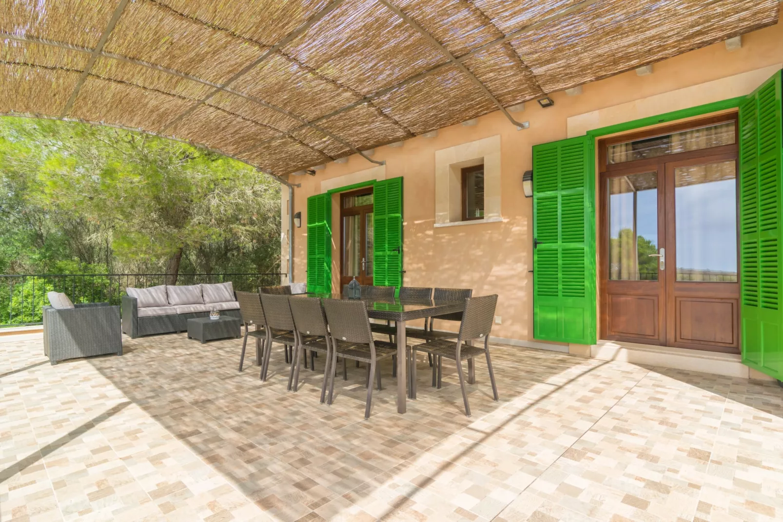 RomanÍ Des Figueral-Terrassenbalkon