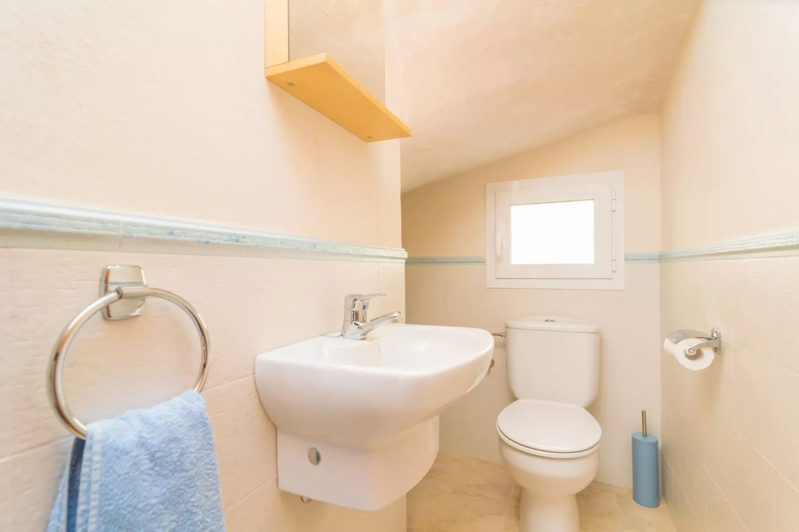 Lluna Home-Badezimmer