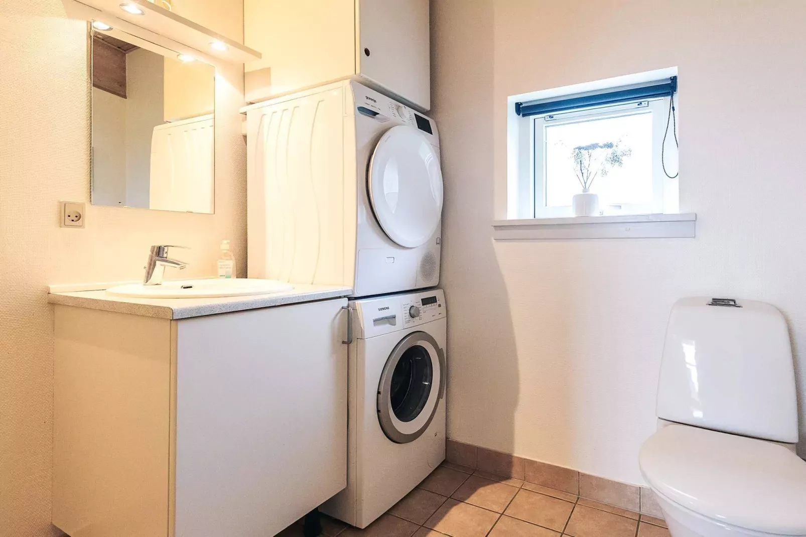 Well-maintained holiday home in Faborg-Indoor