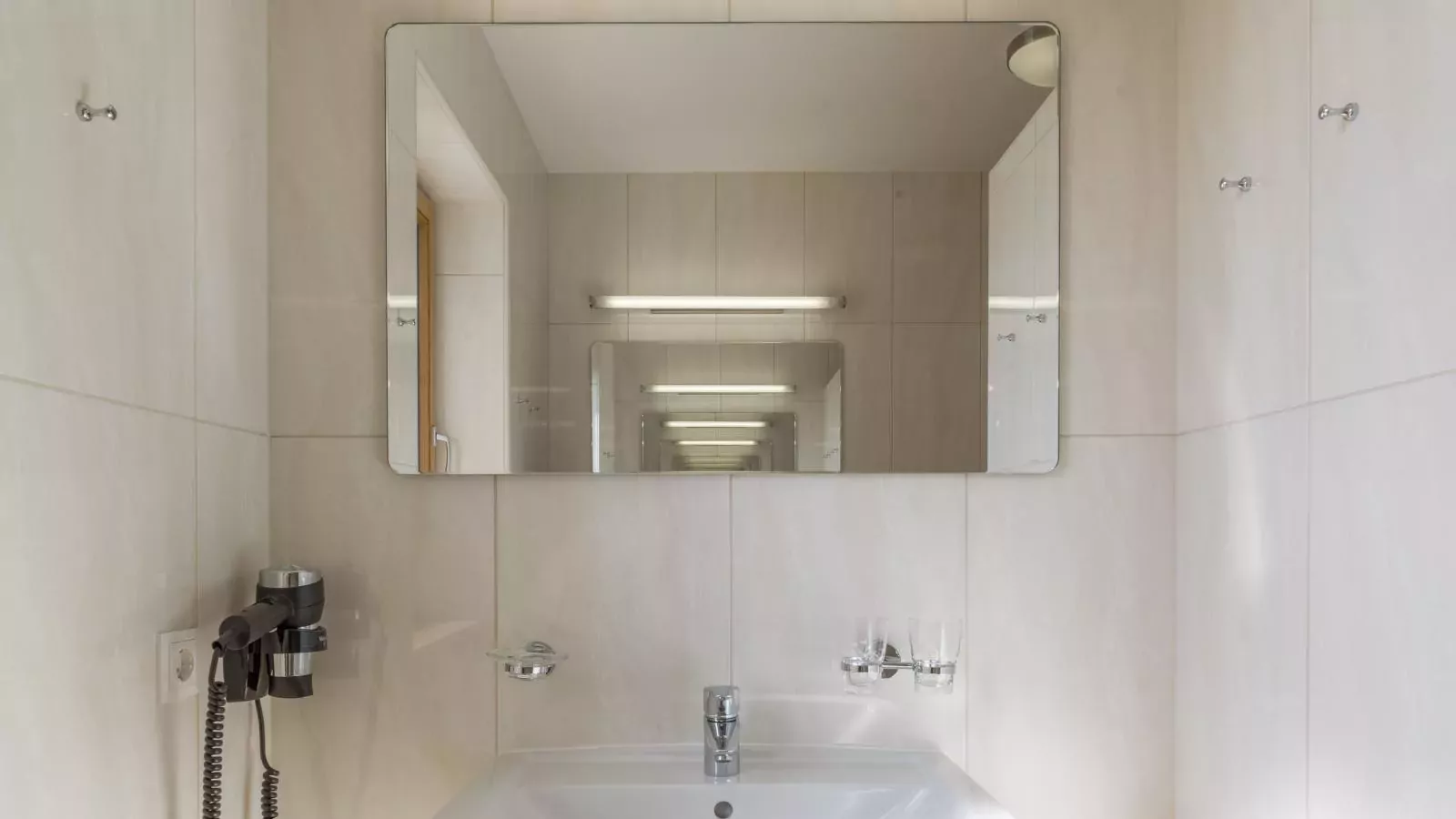 Next To The Ski Lift A 3 und A 4-Salle de bain