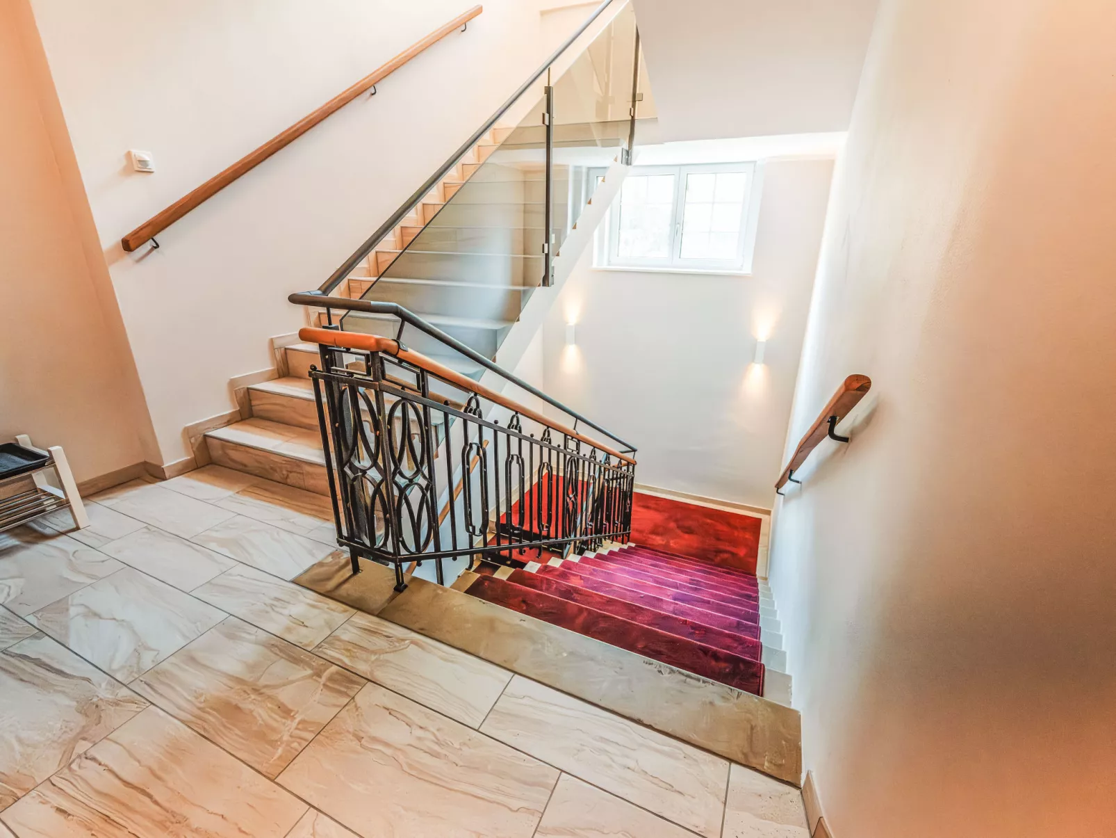 Villa Hiss-Inside