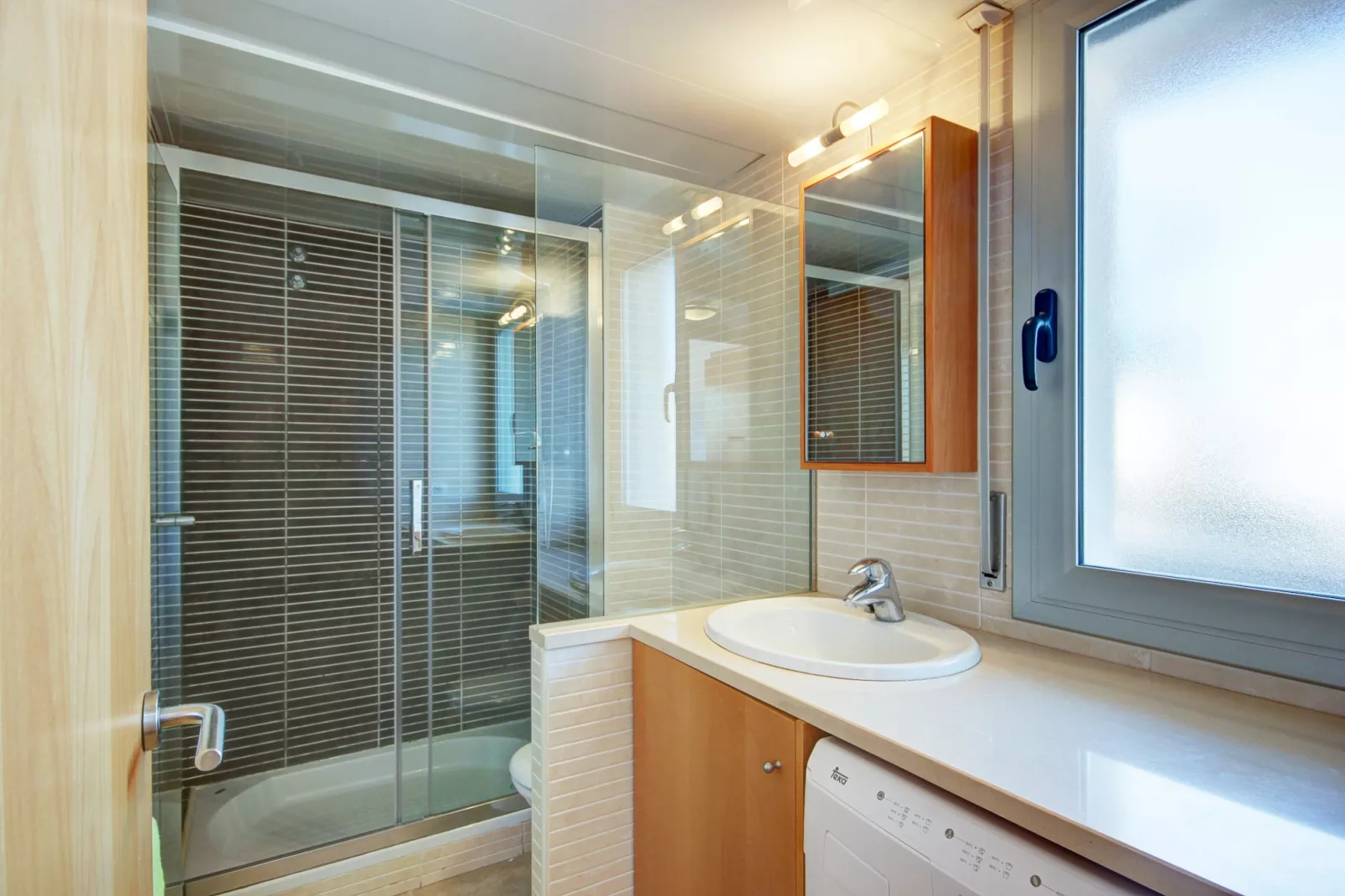 MARINES MESTRAL Bjs 8 Roses-Badezimmer