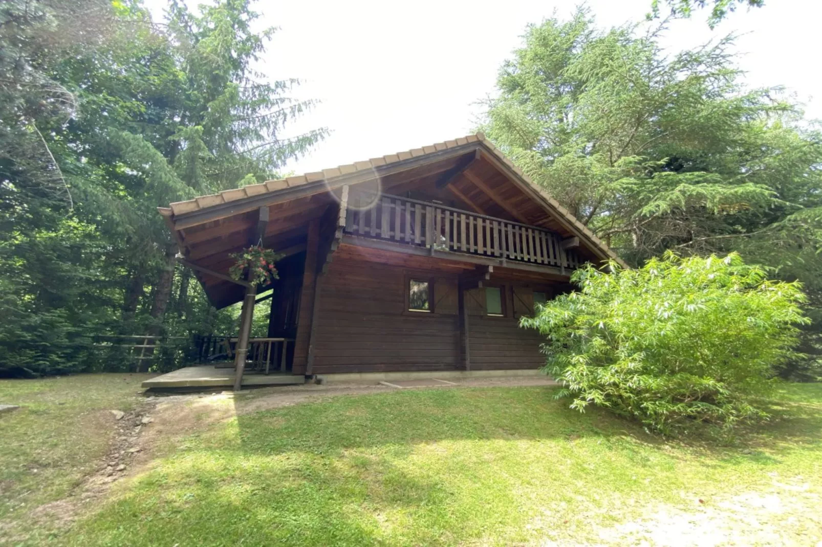 LE MONTAGNARD Chalet en bois-Outdoor