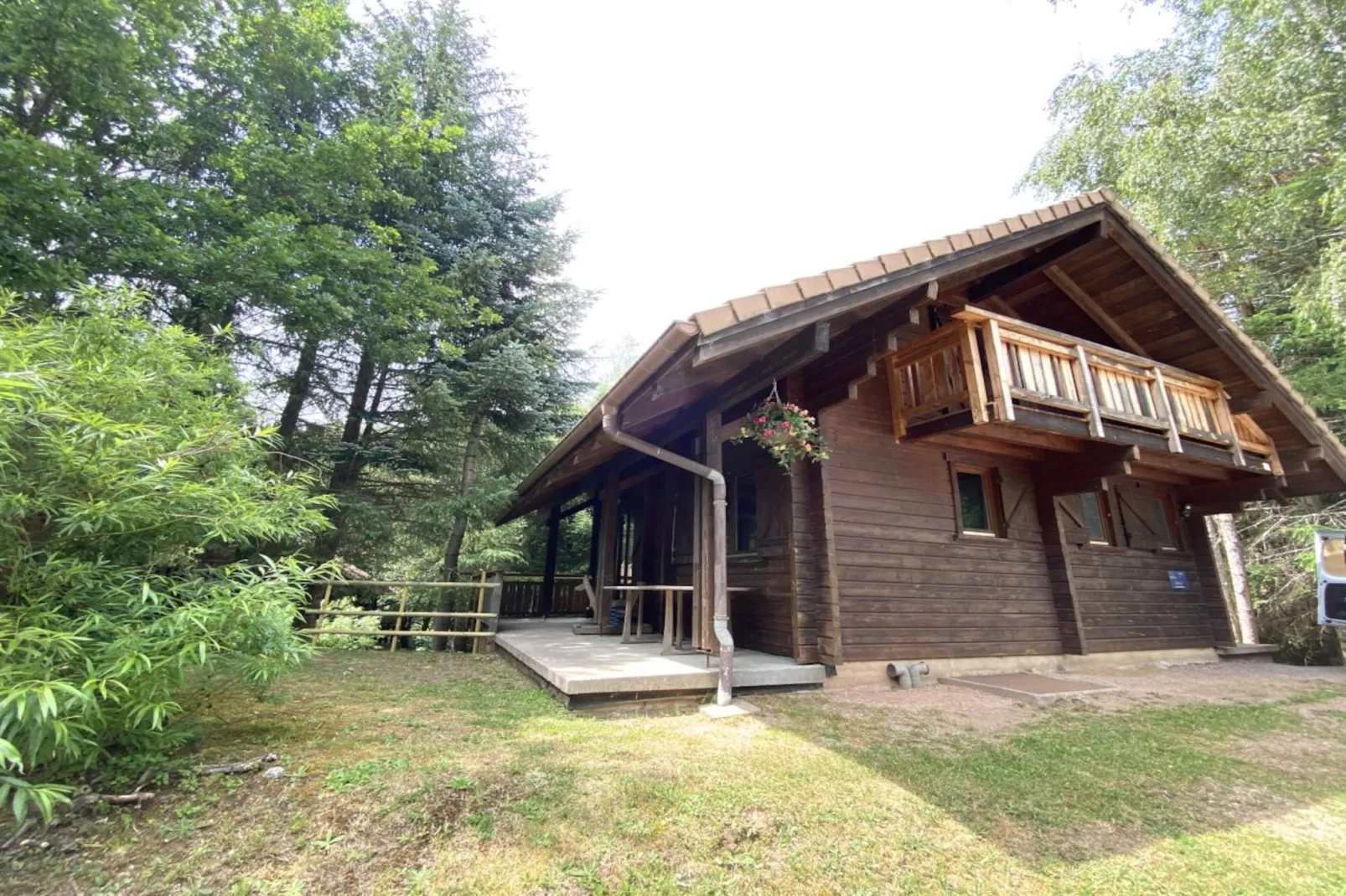 LE SKIEUR  Chalet en bois-Outdoor