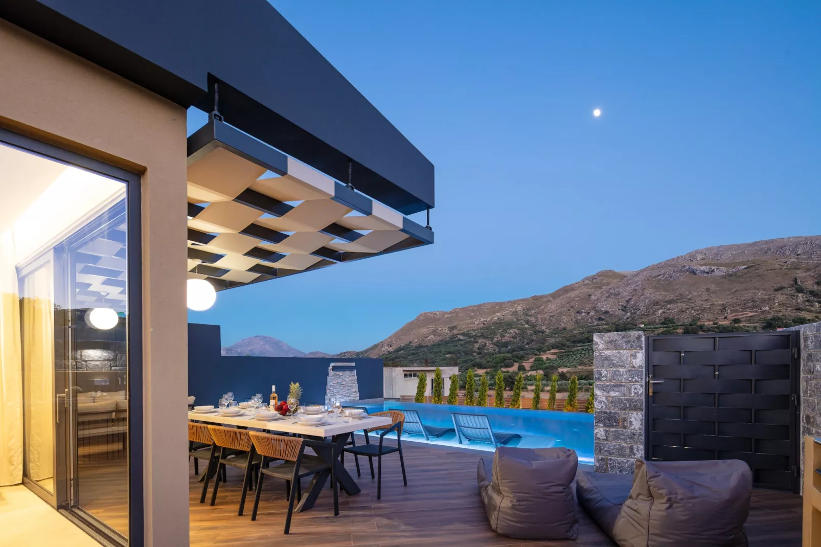 Bella Vista-Outdoor