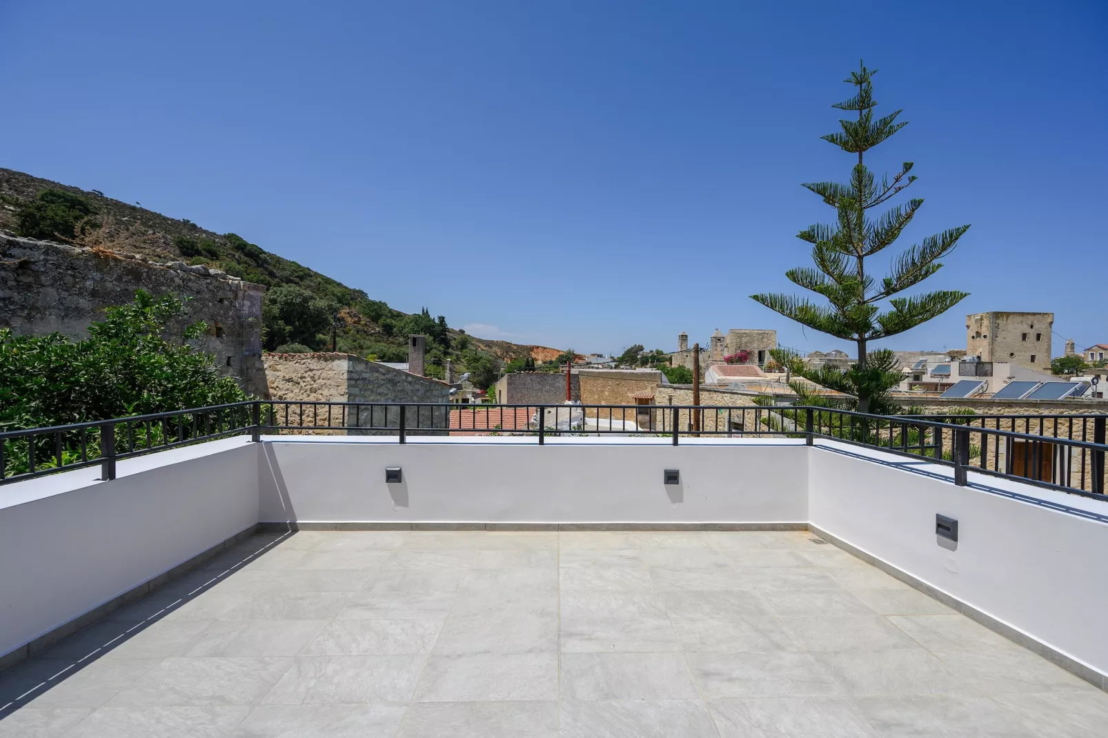 View Mare Maroulas-Outdoor
