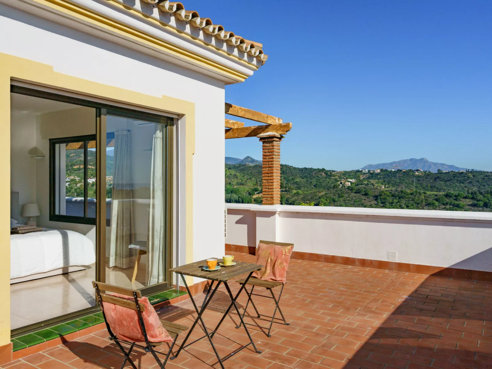 Villa Hermana-Outside