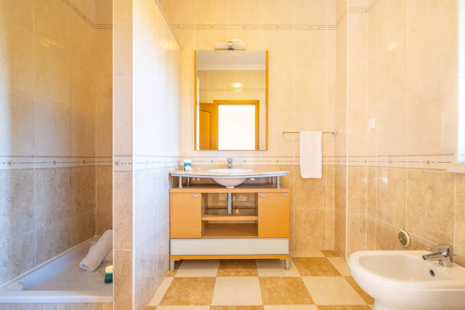 Villa Hawaii-Bathroom