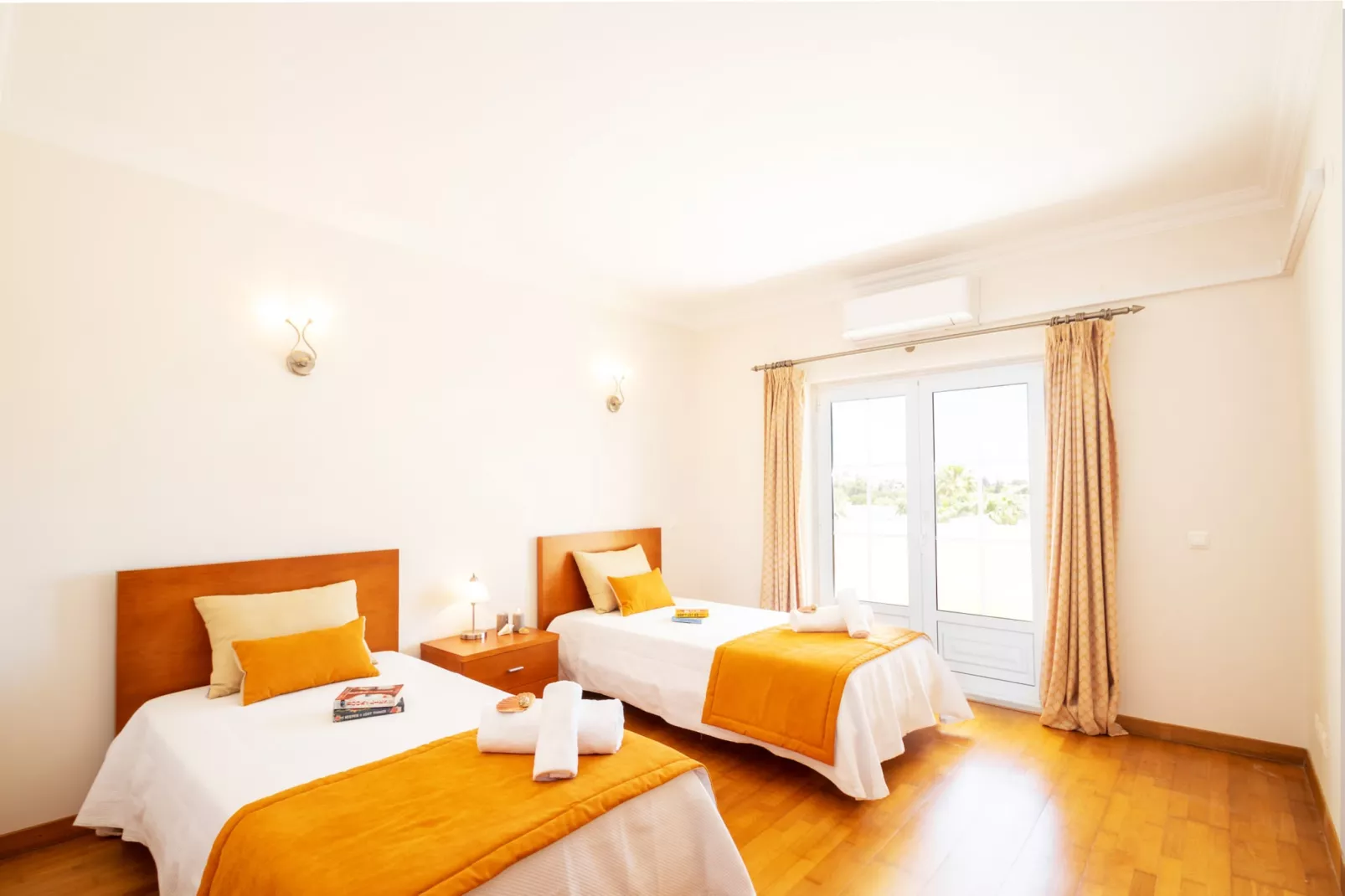 Villa Casa Castelo-Bedroom