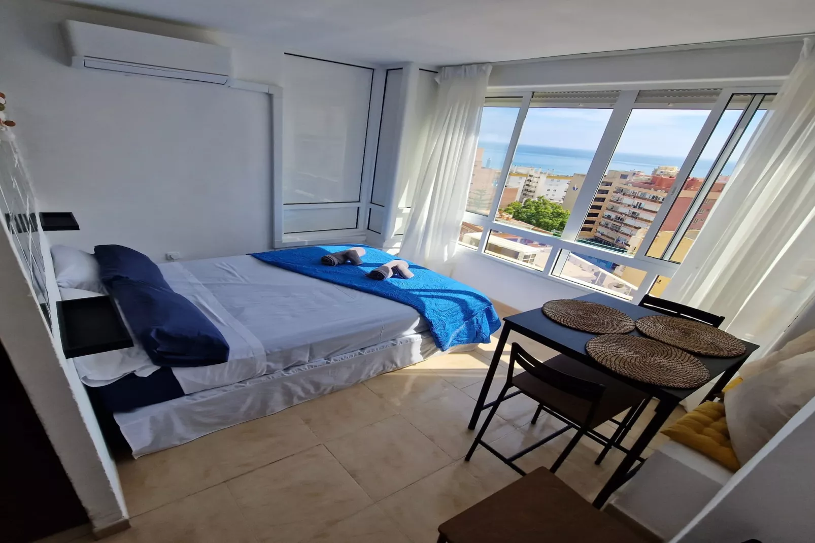 Tina de SteraM FLATS Torremolinos-Außenbereich