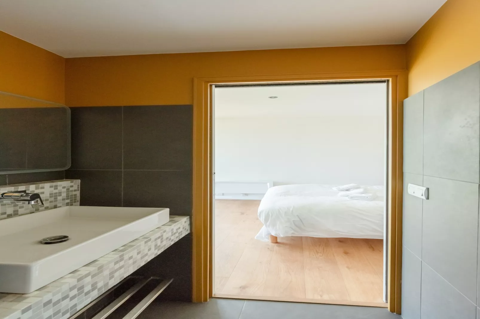 TY KOREJOU - Plouguerneau-Bathroom