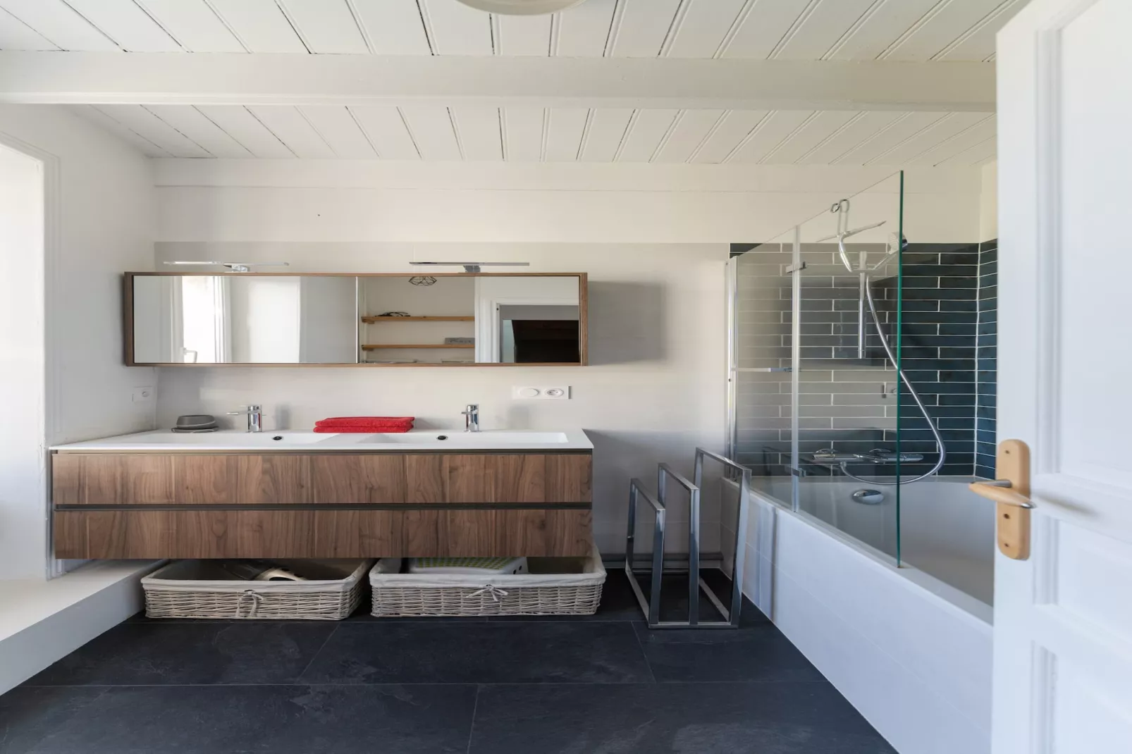 TY STREJOU - Portsall-Bathroom
