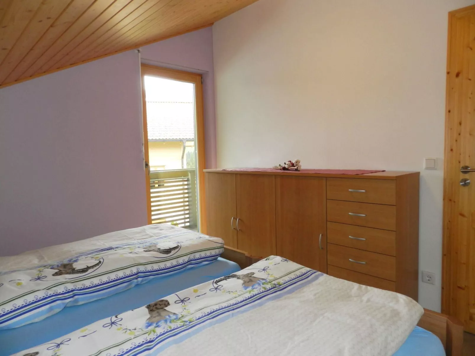 Panorama, Chalet-Dedans