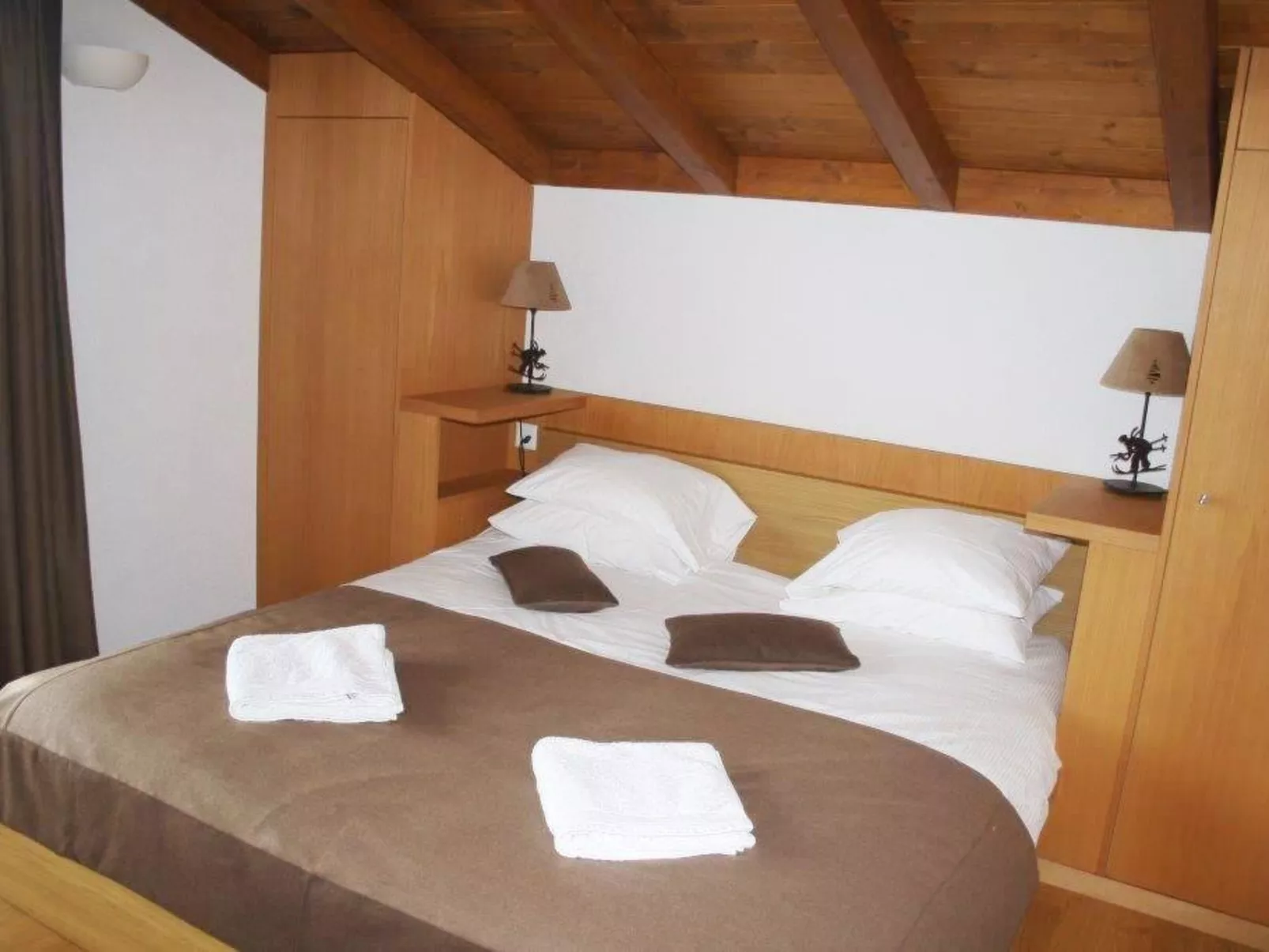 Nubes, Chalet-Dedans