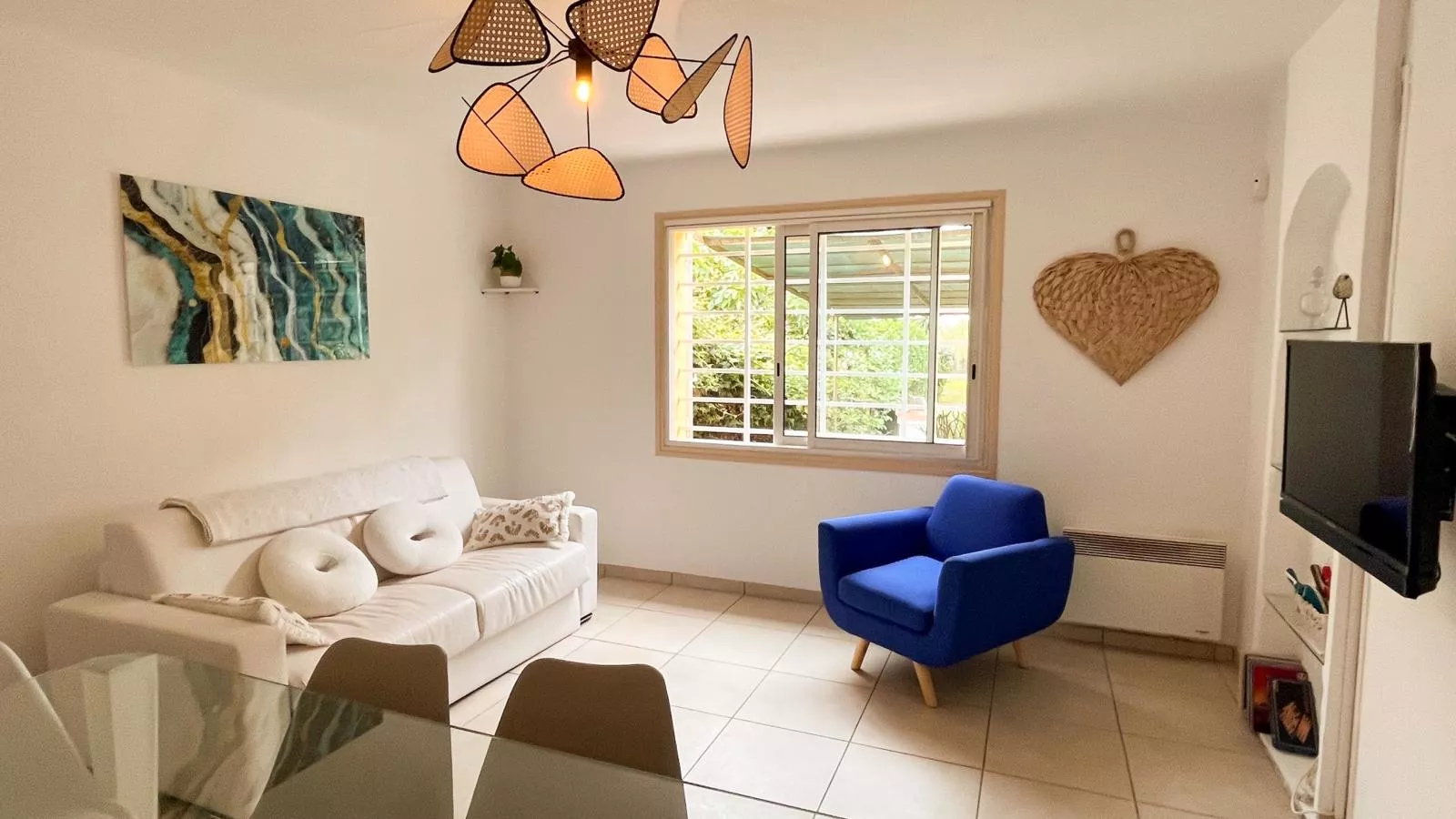 Les Romarins-Living room