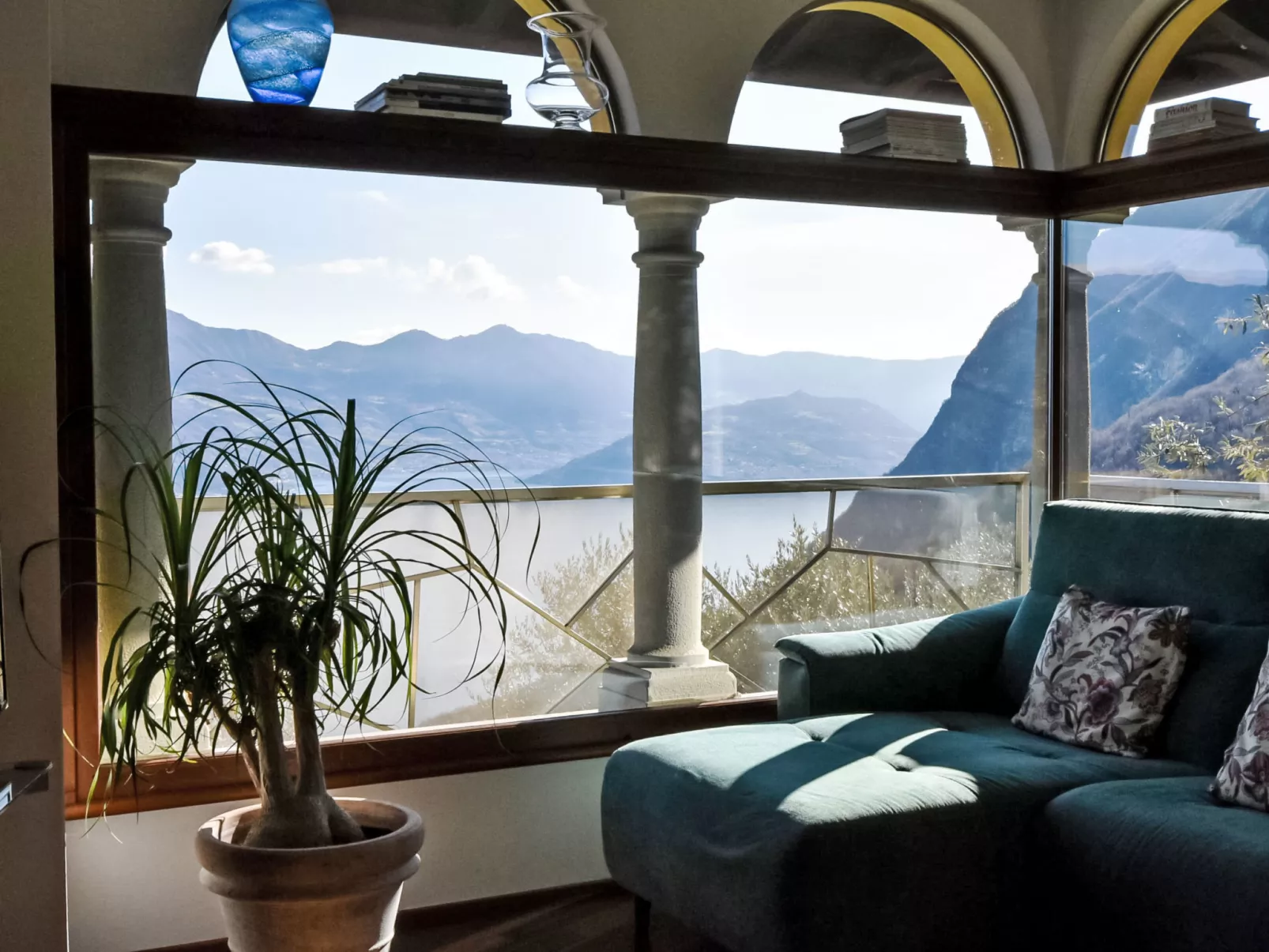 Xino Terrace View-Drinnen