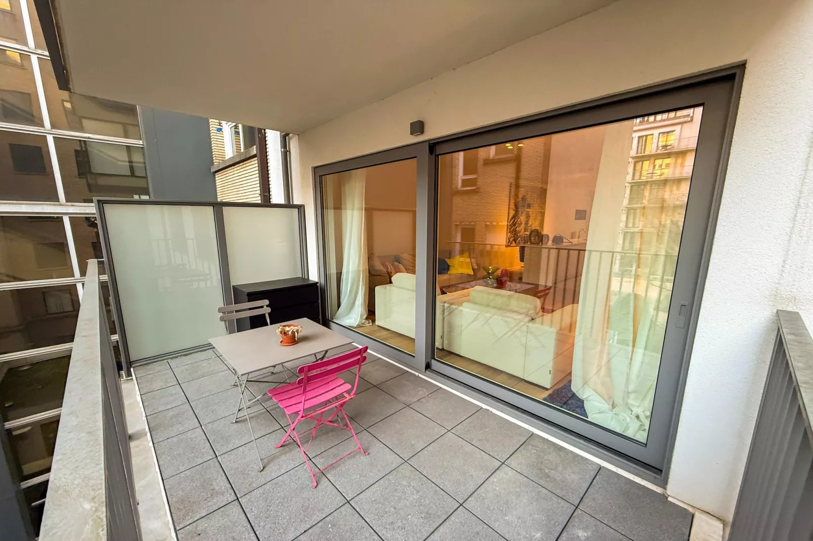 Luxe appartement Montoyer-Terrace balcony