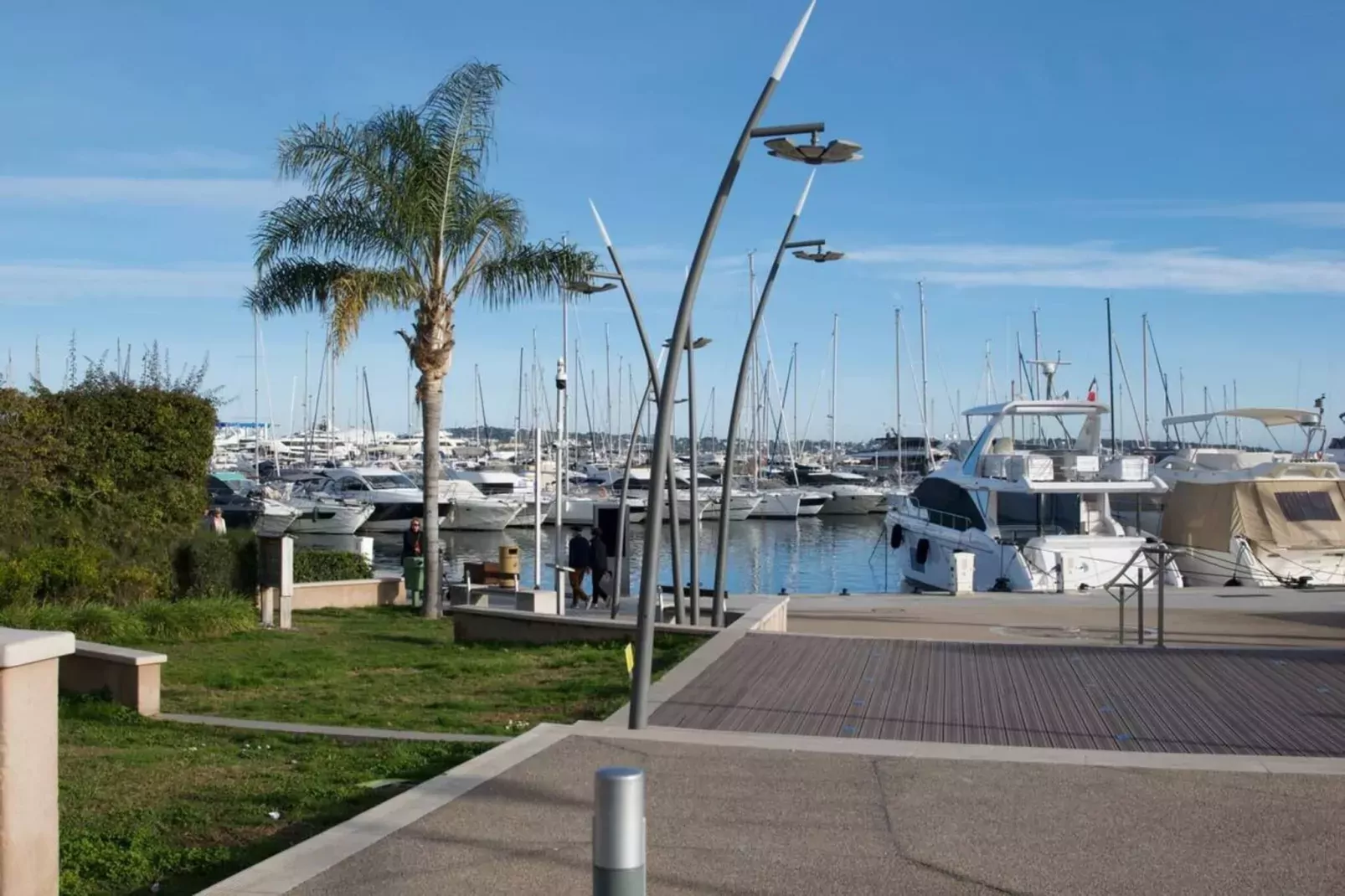 Vue Mer à Golfe-Juan Proche Cannes Plage et Garage-Areas summer 1km