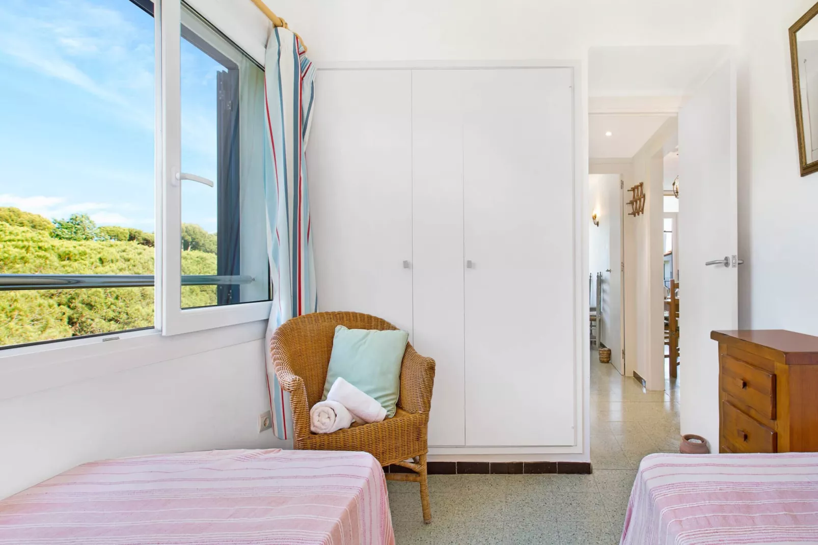 Canadell 1-Bedroom