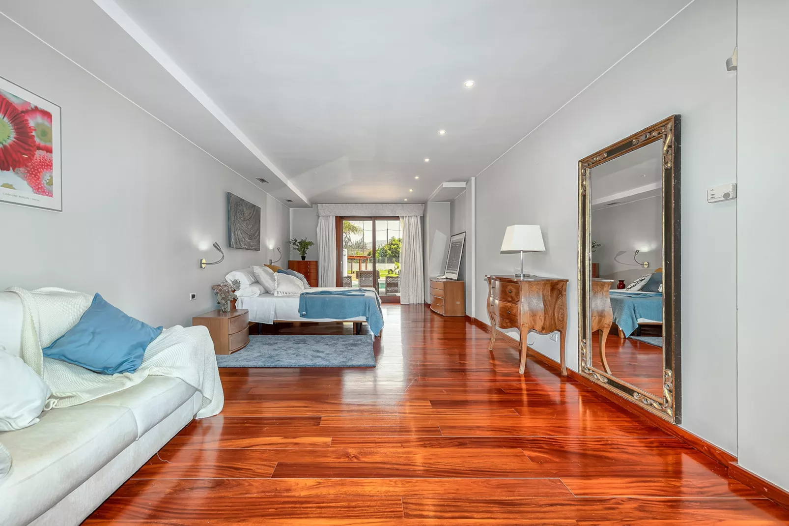 EXCLUSIVE HOME MASPALOMAS-Bedroom
