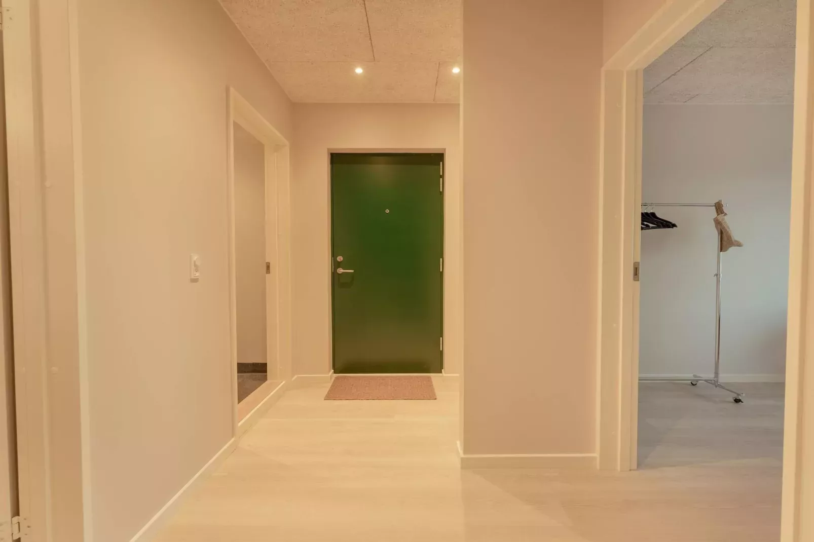 Stylish 4BR Apt in Torshavn - By Traum Ferienwohnungen-Indoor