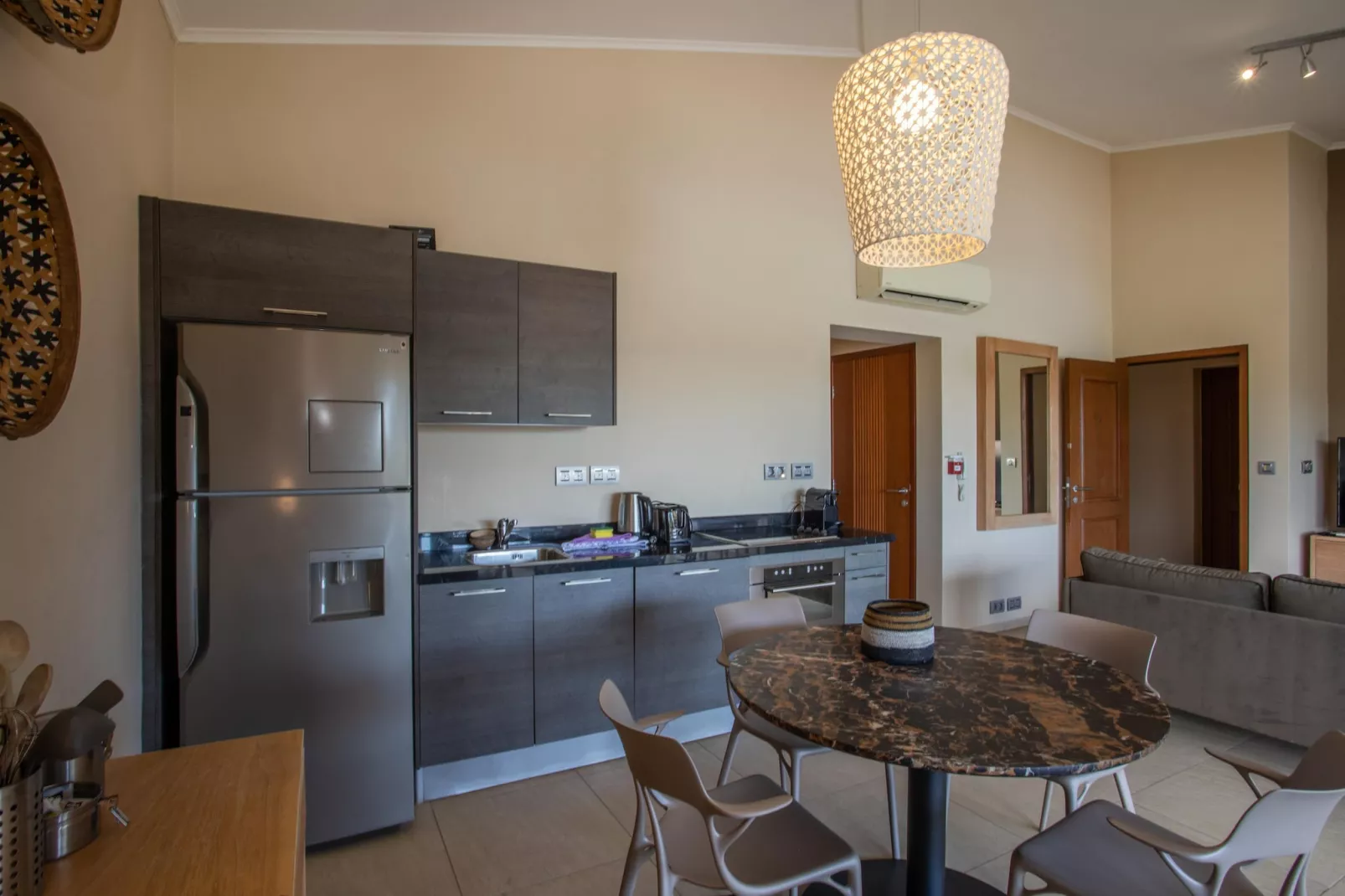 Spanish Water Apartment-Kitchen