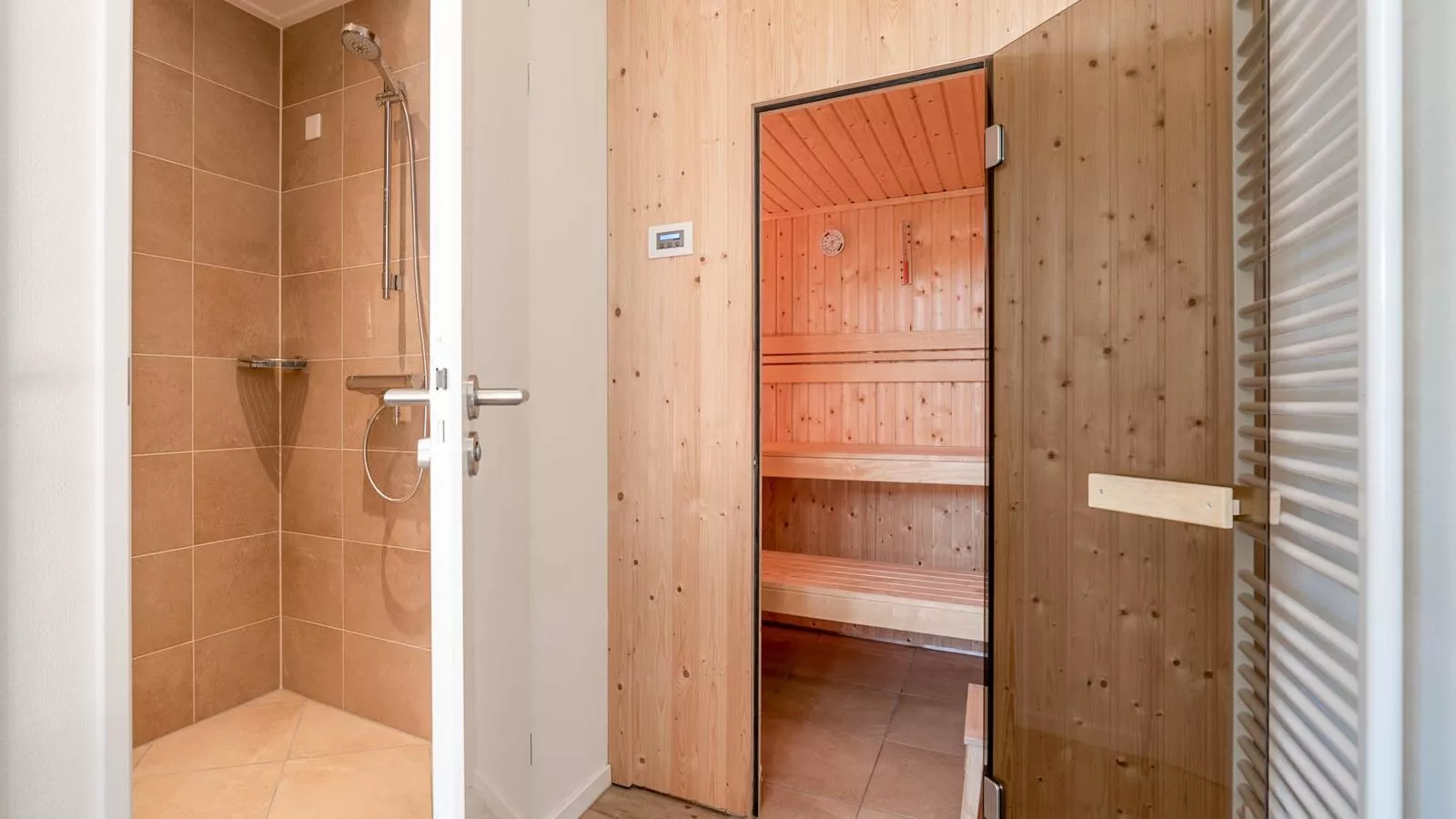 Coast Comfort-Badezimmer