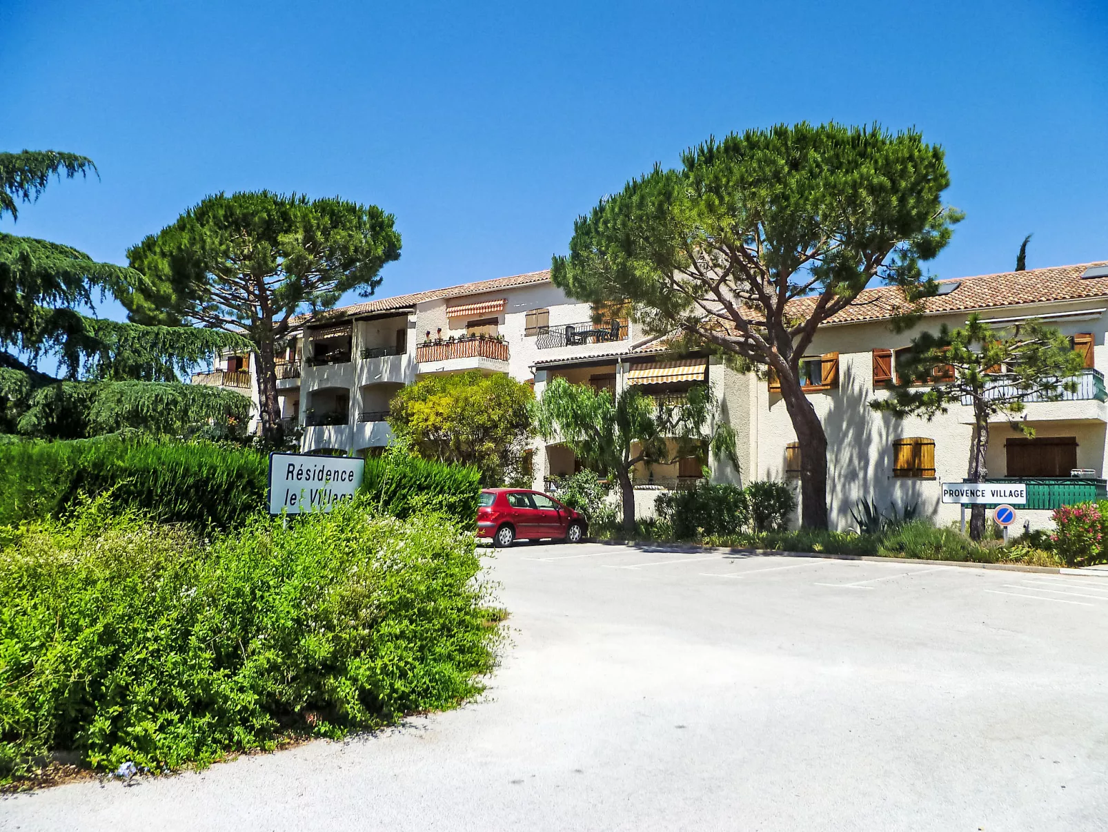Provence Village-Outside