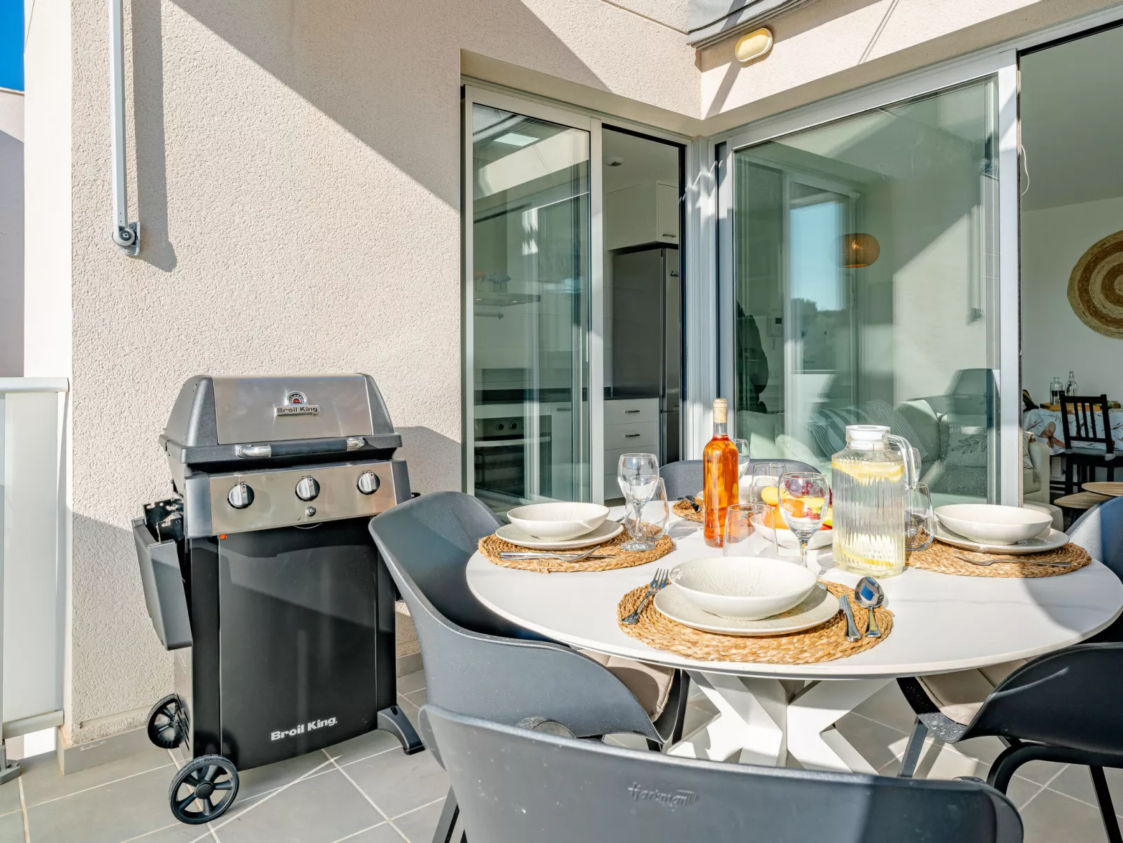 Arenal Boutique Suite-Outside