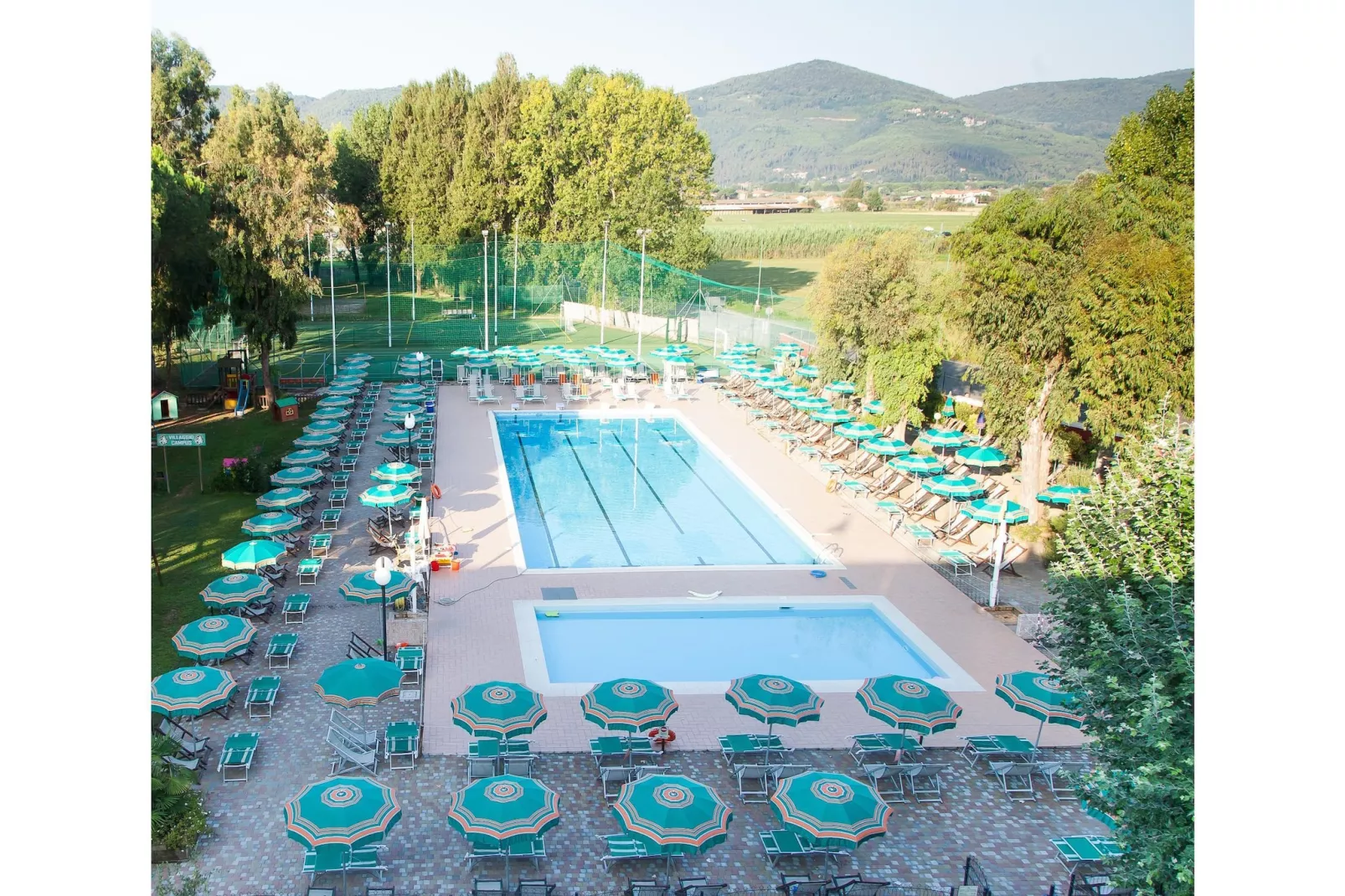 Residenza Alberghiera Italia in Luni - Trilocale R6/C6-Pool