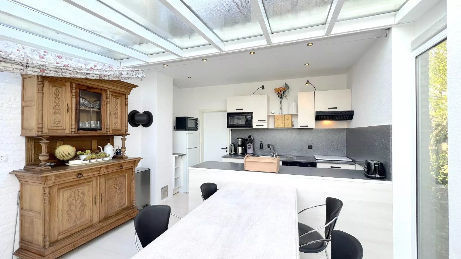 Aan de oever-Kitchen